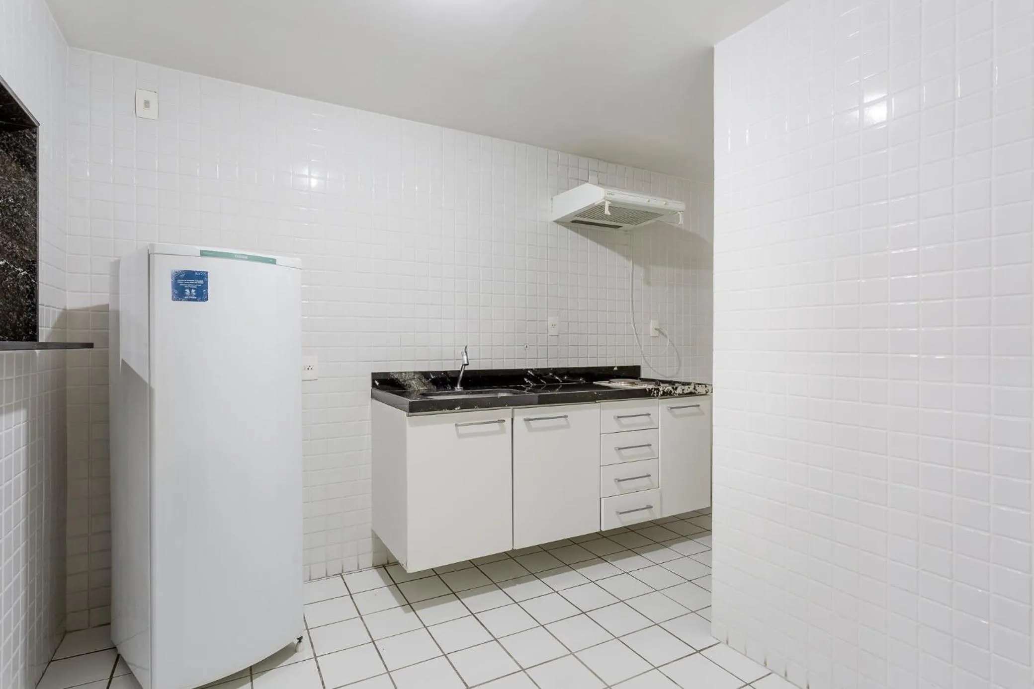 Kitchen or kitchenette in Victory Suites