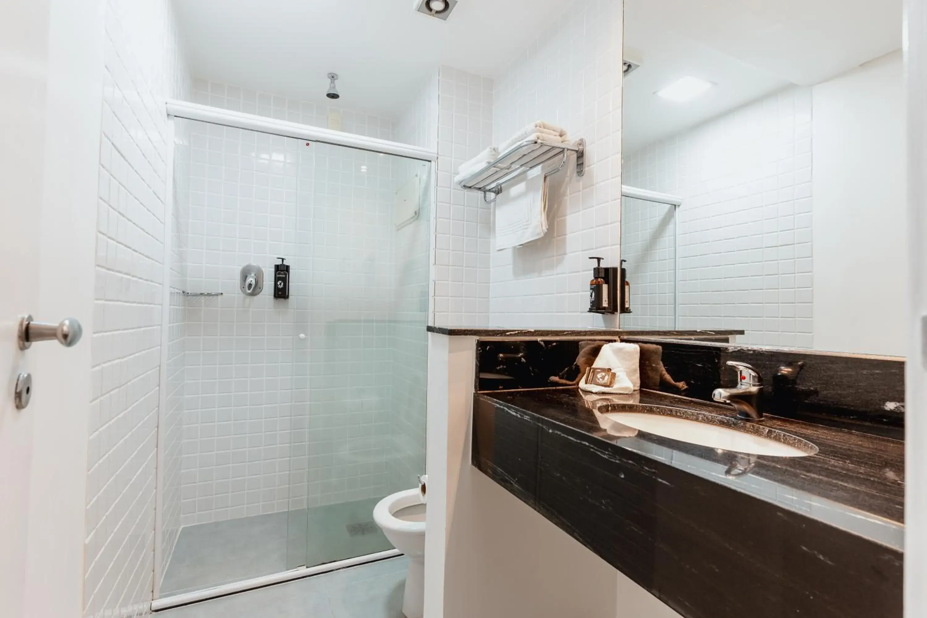 Bathroom in Victory Suites Bathroom in Victory Suites