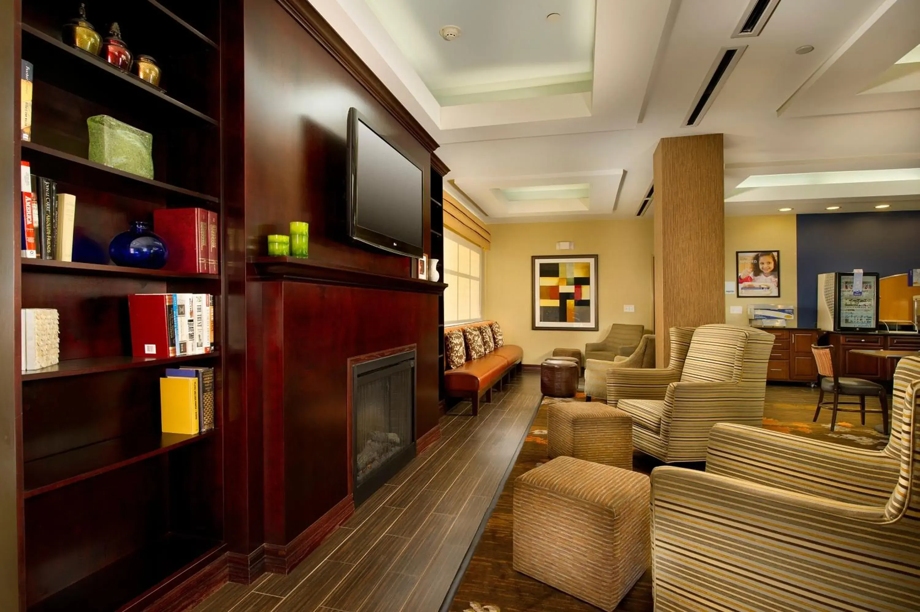 Property building in Holiday Inn Express Uvalde by IHG Property building in Holiday Inn Express Uvalde by IHG