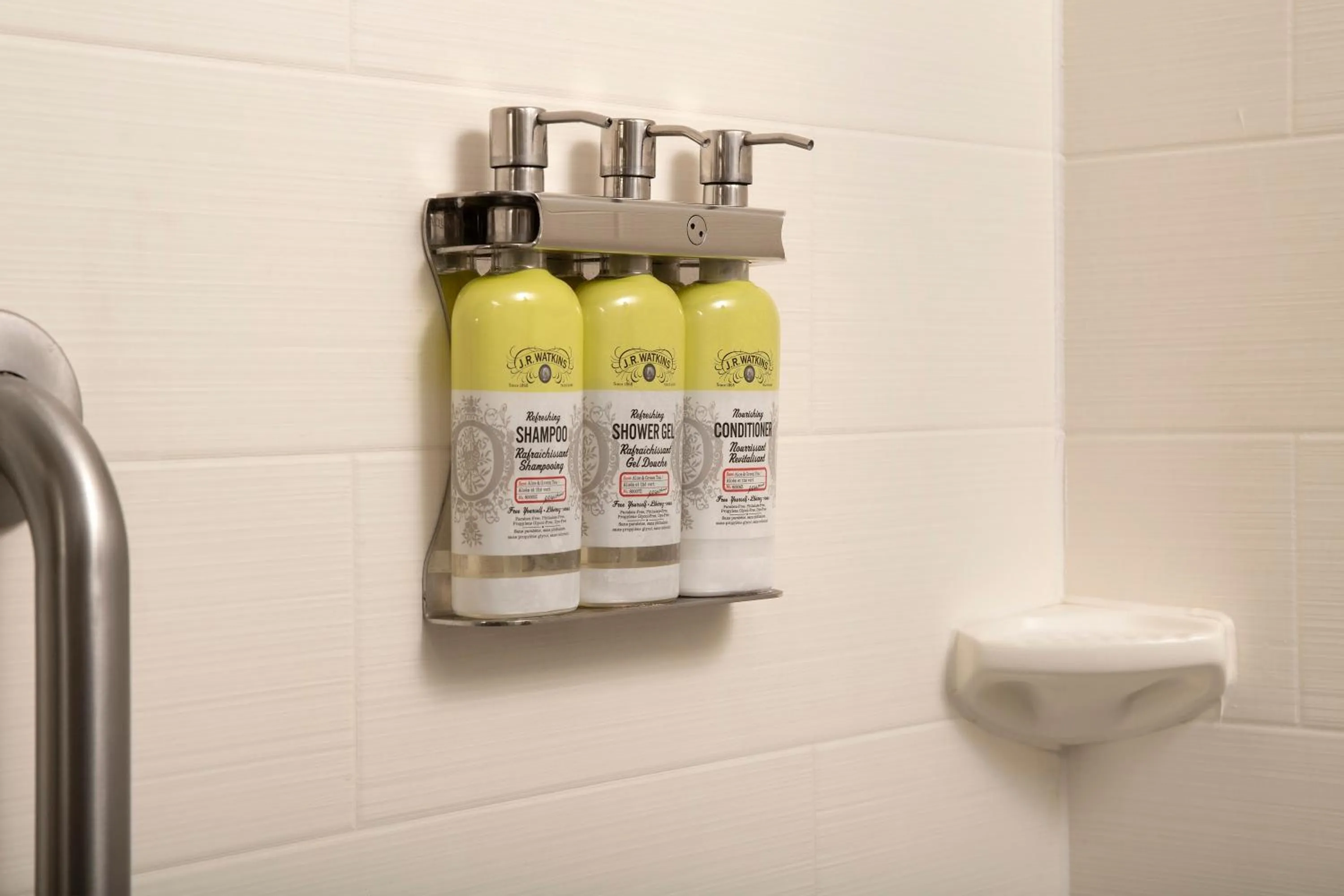 Photo of the whole room in Holiday Inn Express Uvalde by IHG