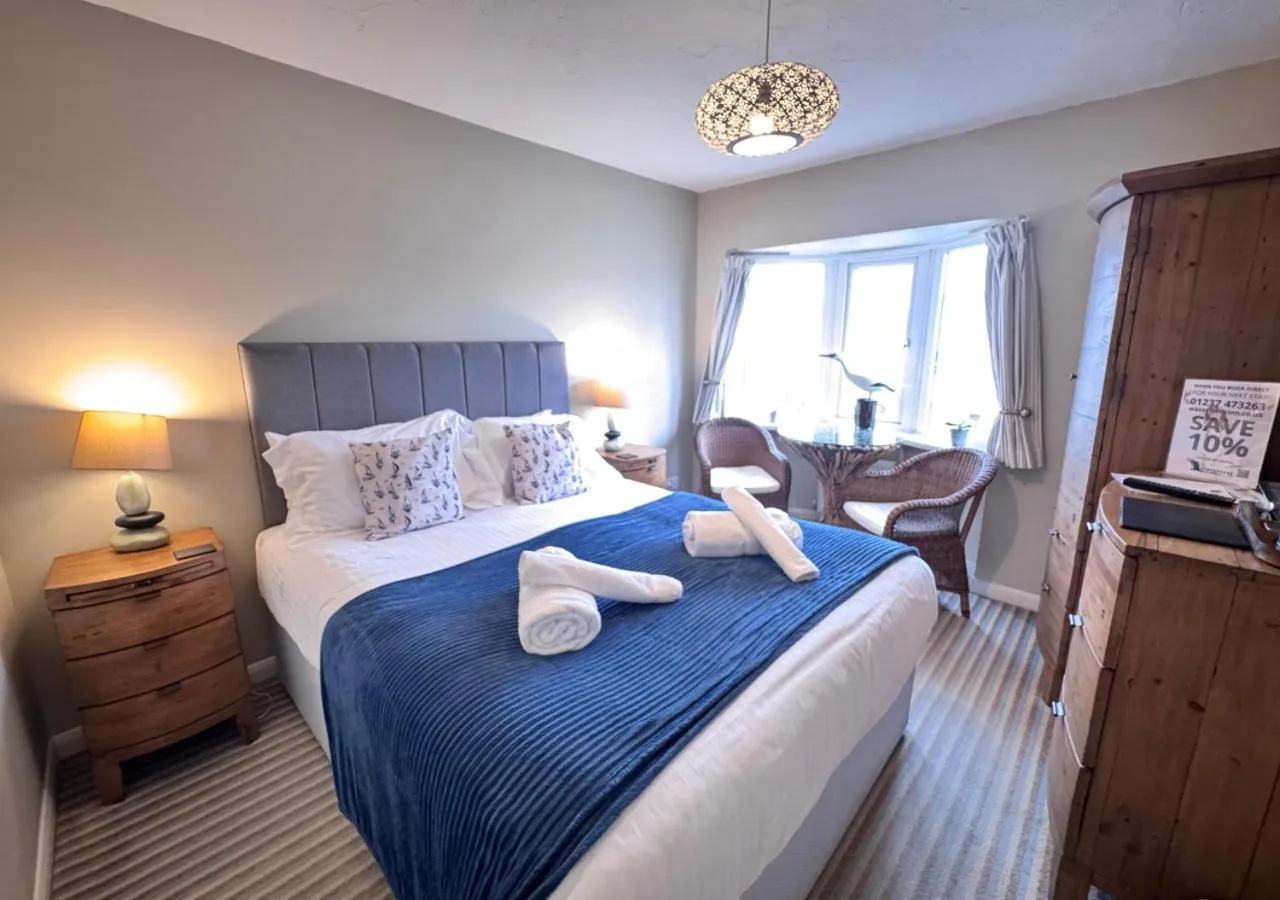 Bedroom, Bed in The Waterfront Inn