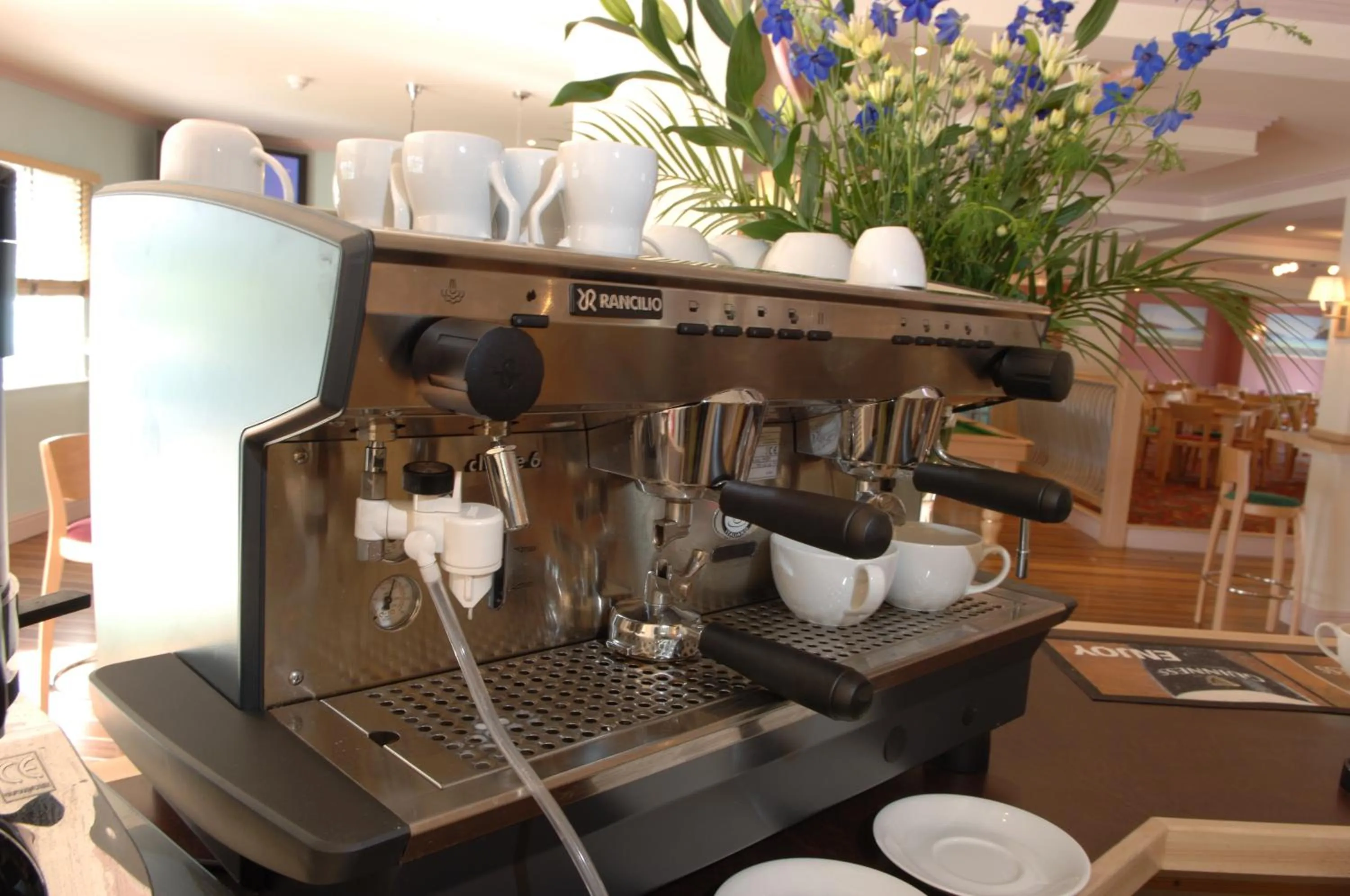 Food and drinks in The Waterfront Inn