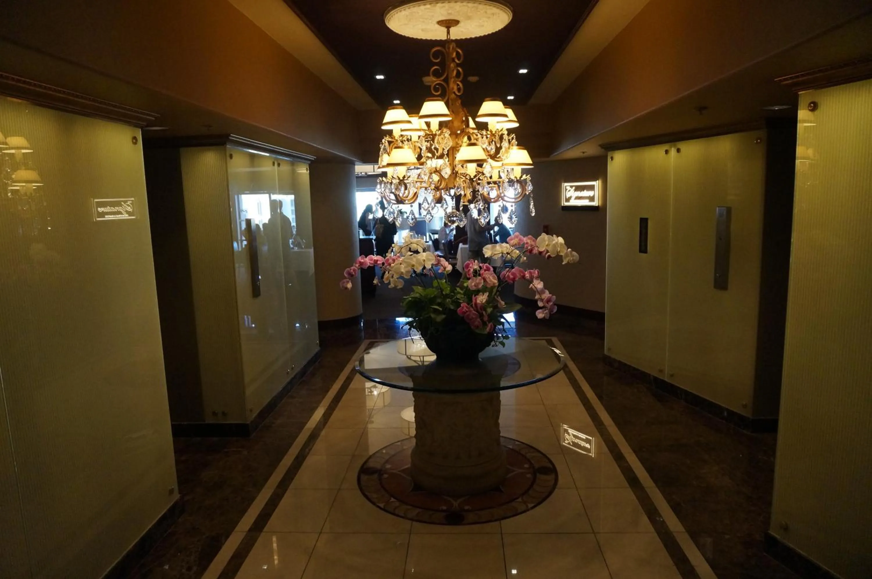 Decorative detail in LSI Resorts at Ala Moana