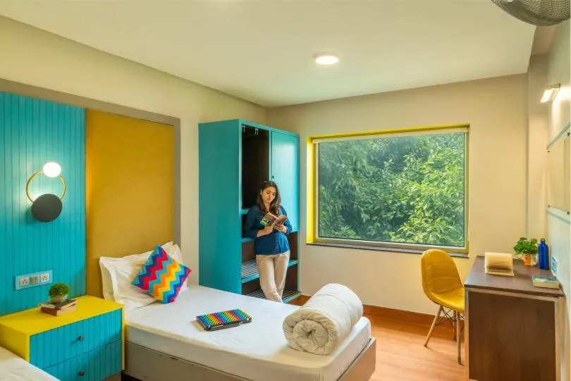 Bed in goSTOPS Delhi