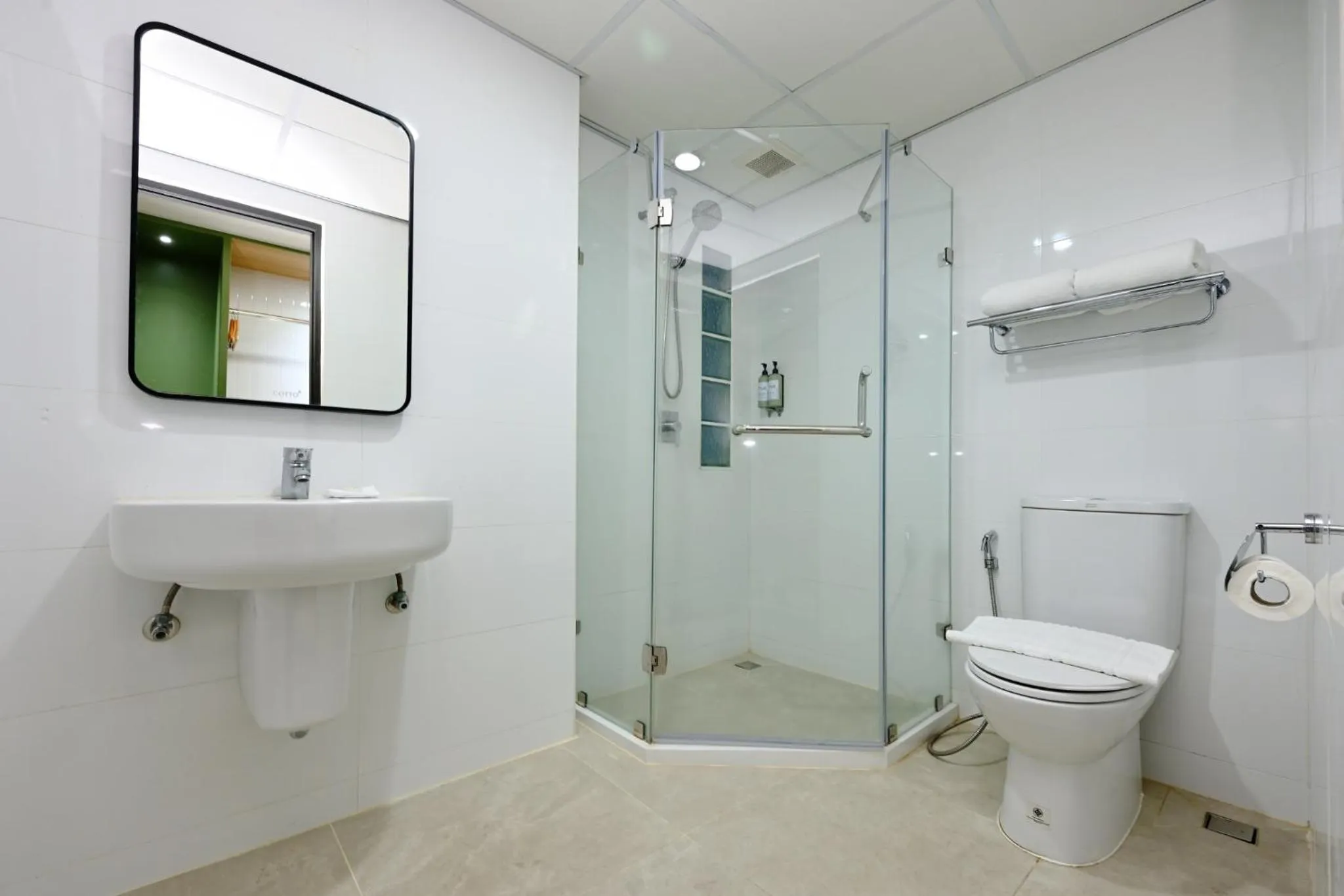 Bathroom in Anya Nana at Sukhumvit Bangkok