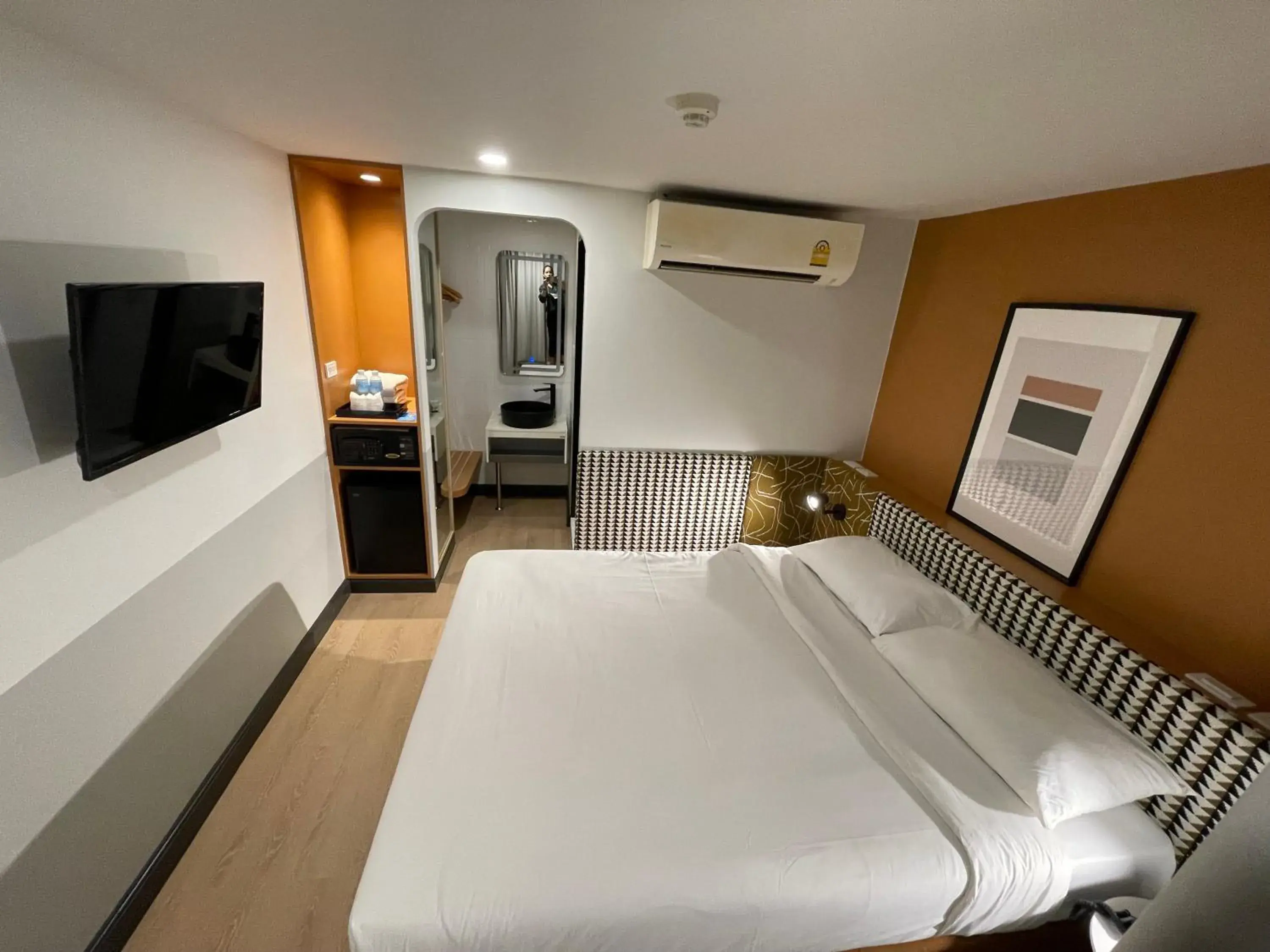 Bedroom, Bed in Anya Nana at Sukhumvit Bangkok Bedroom, Bed in Anya Nana at Sukhumvit Bangkok