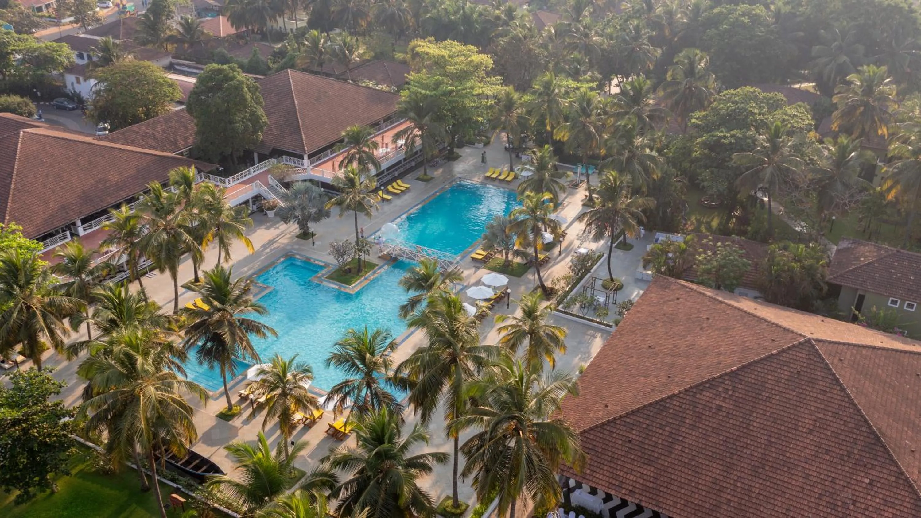 Swimming pool in Novotel Goa Dona Sylvia Resort