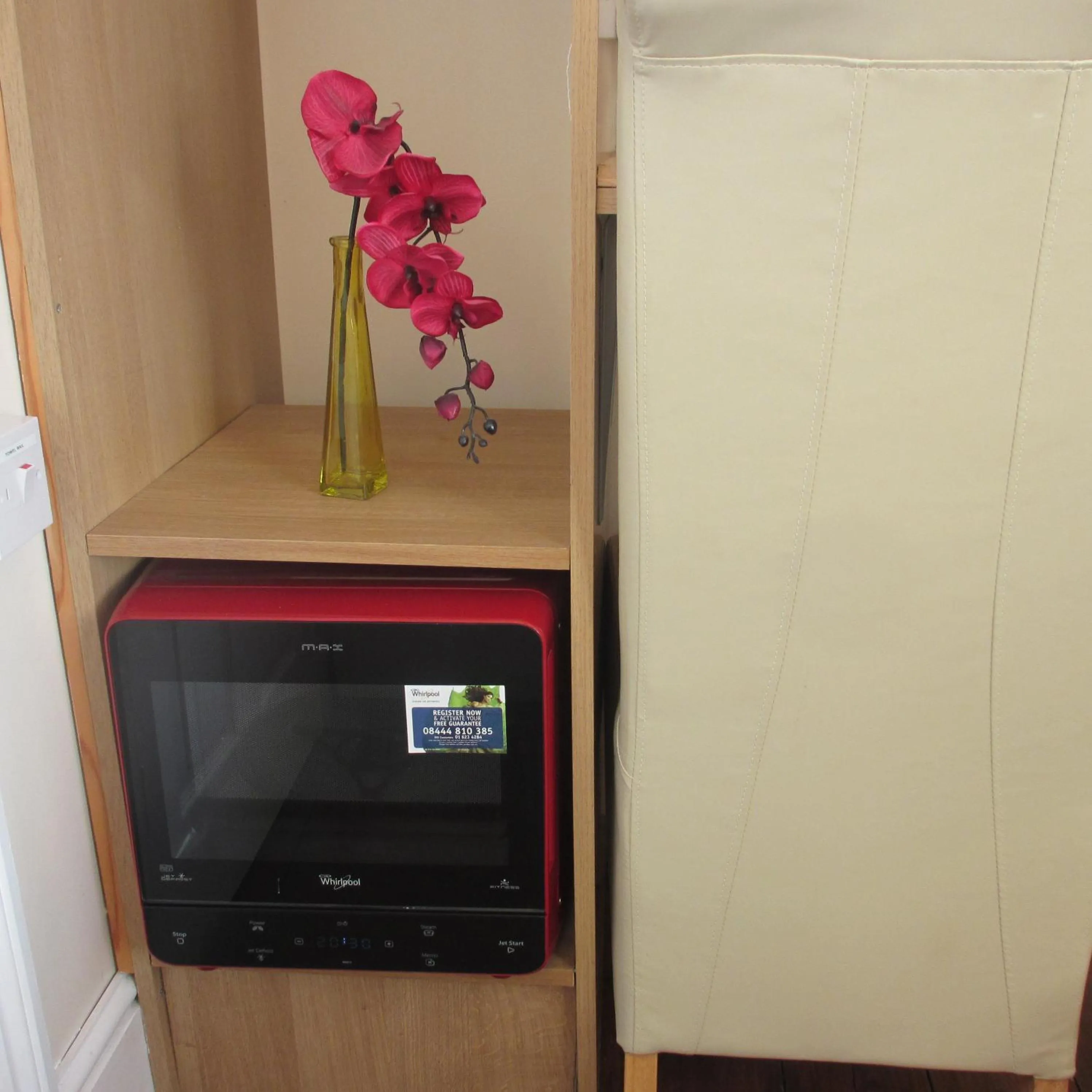 Food and drinks in The Railway Sleeper Lodge