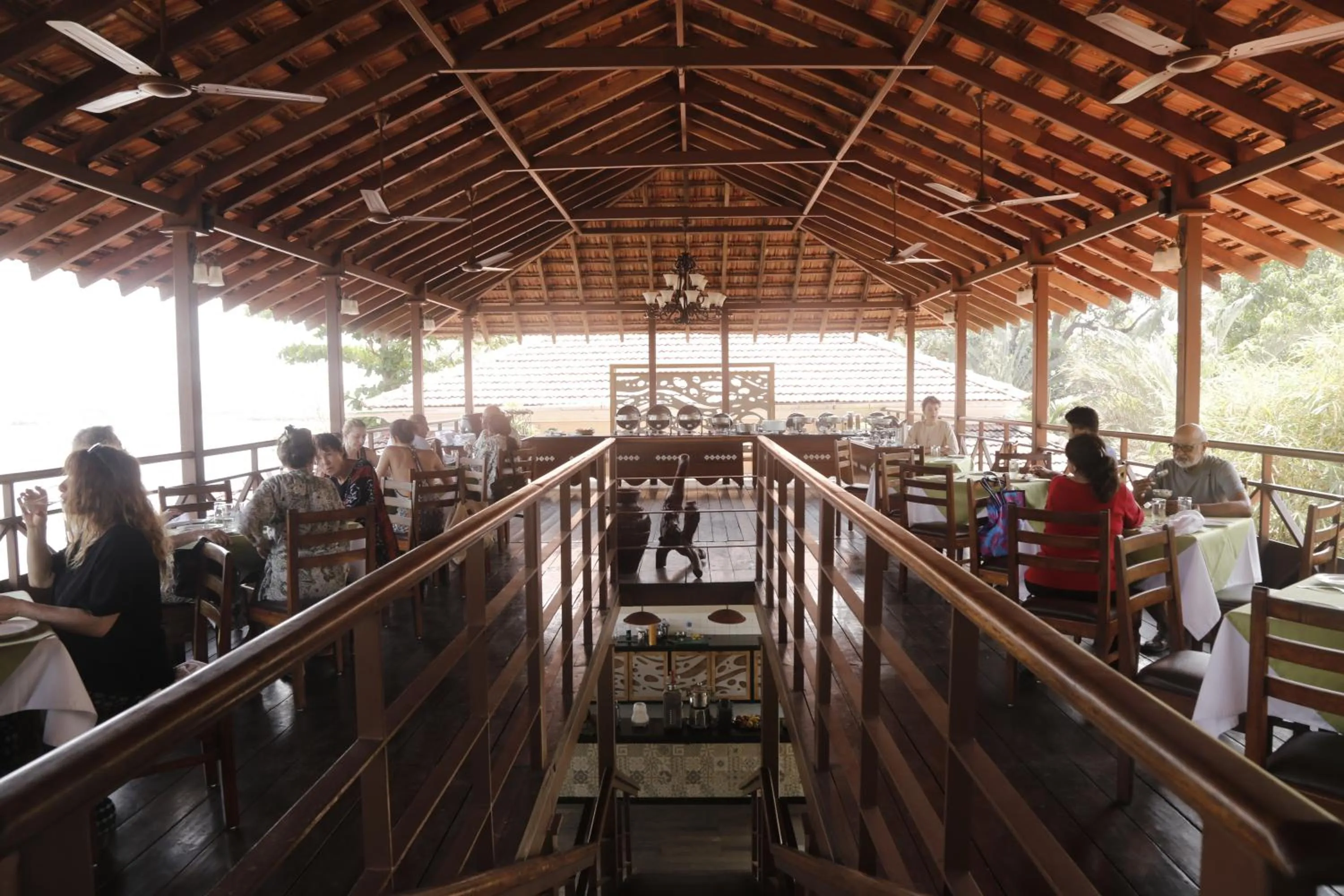 Restaurant/places to eat in Mercure Goa Devaaya Resort