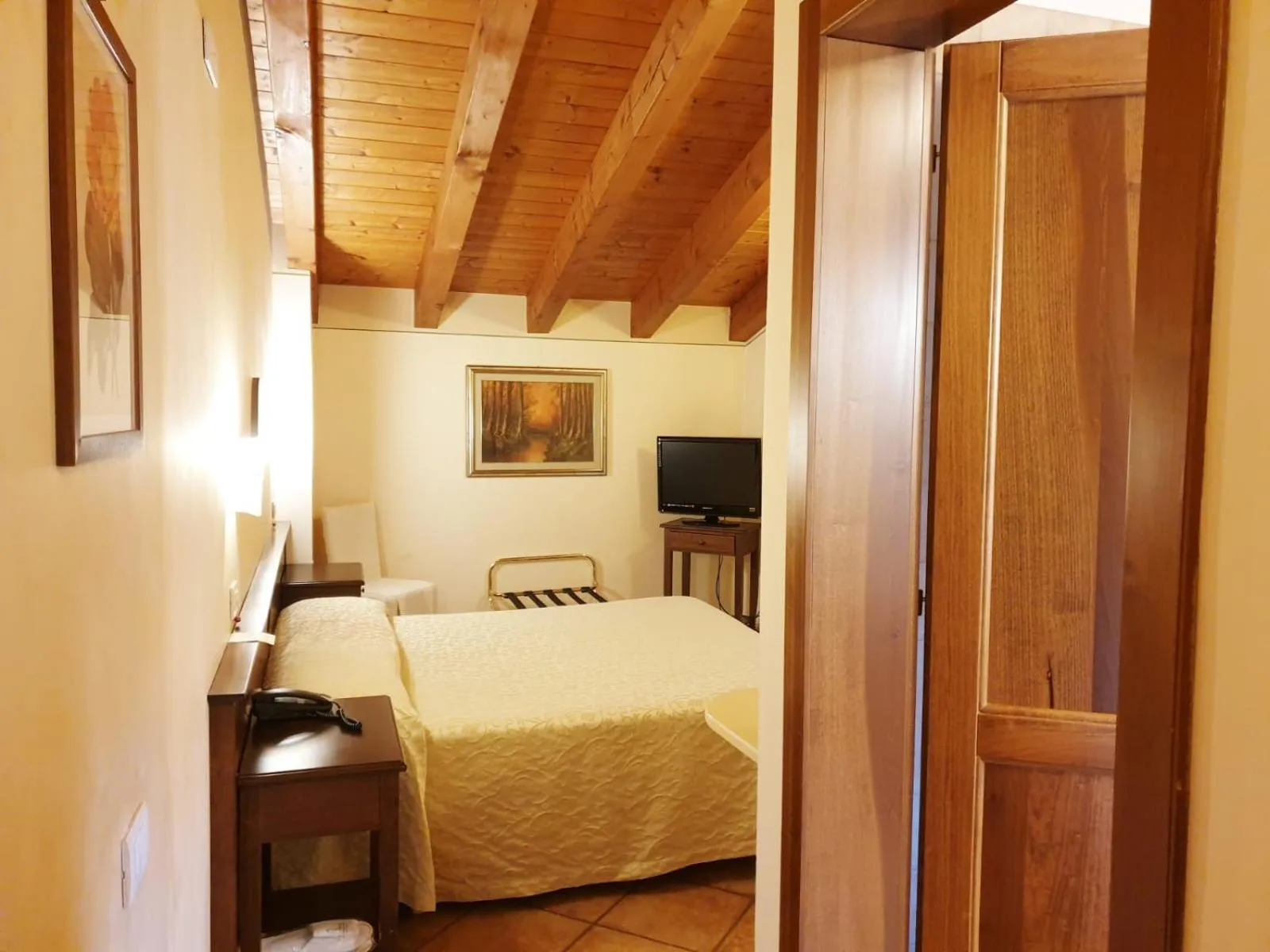 Photo of the whole room, Bed in Villa Serena Agriturismo