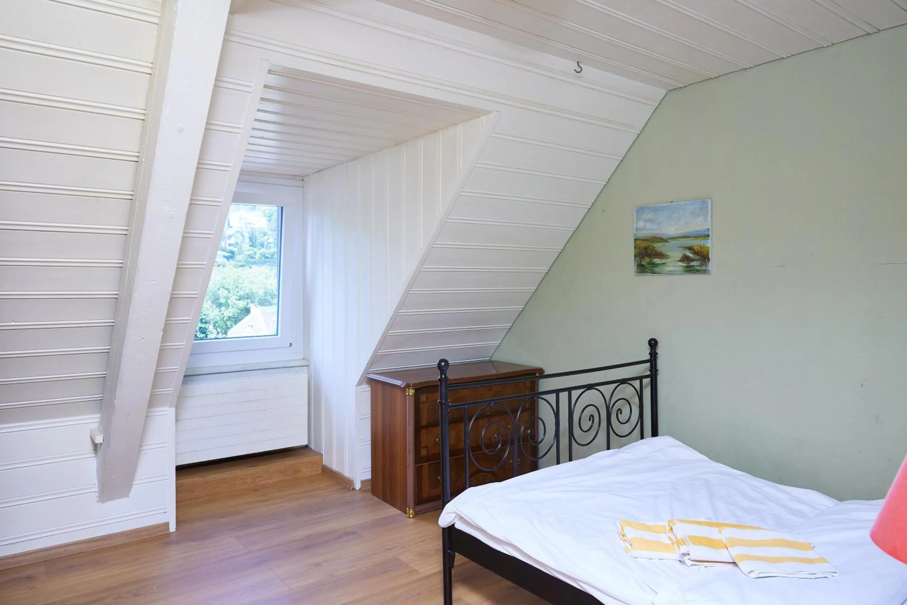 Bed in Hotel La Balance self check-in