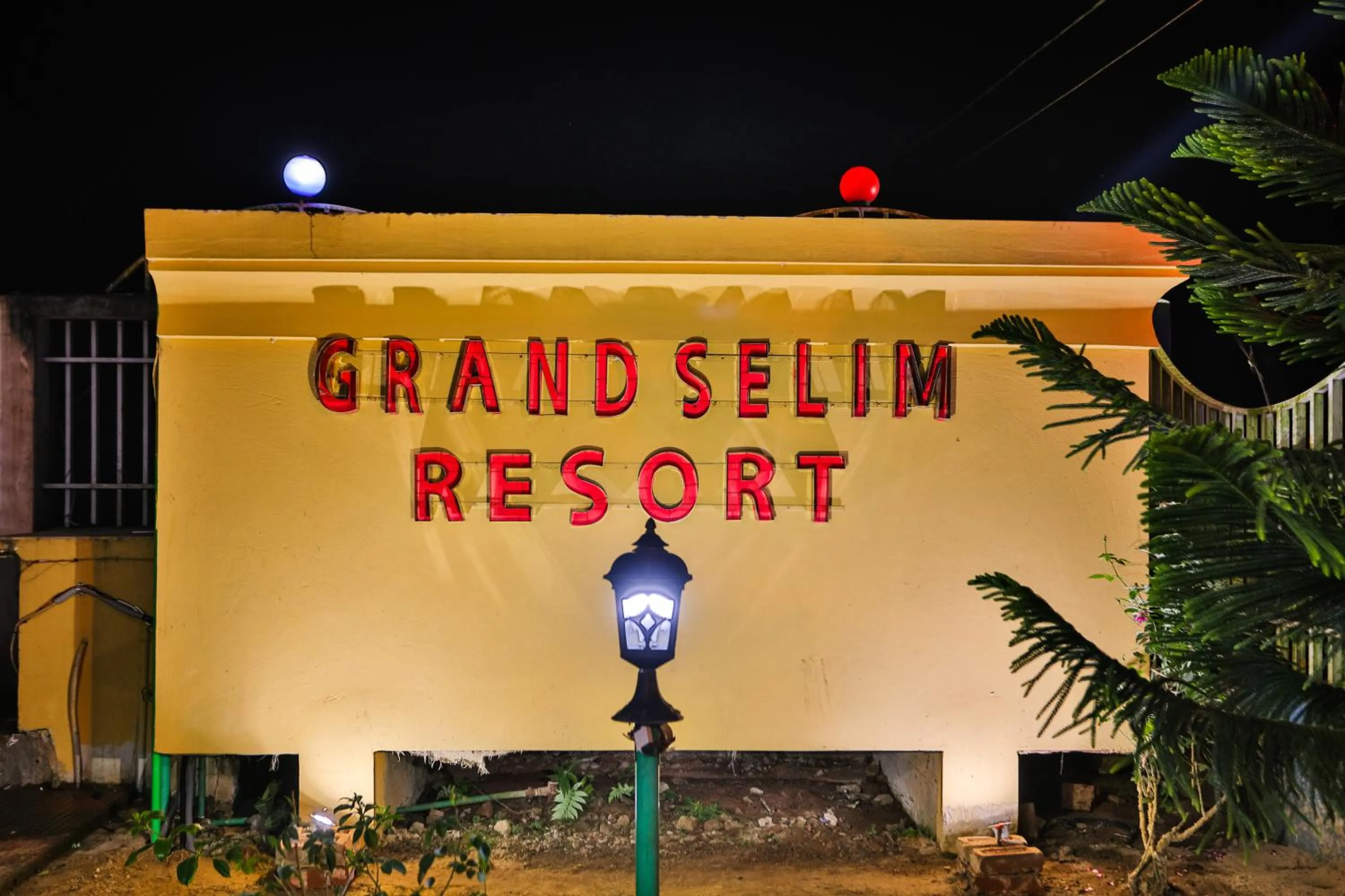 Property logo or sign in Grand Selim Resort & Tour – GSRT