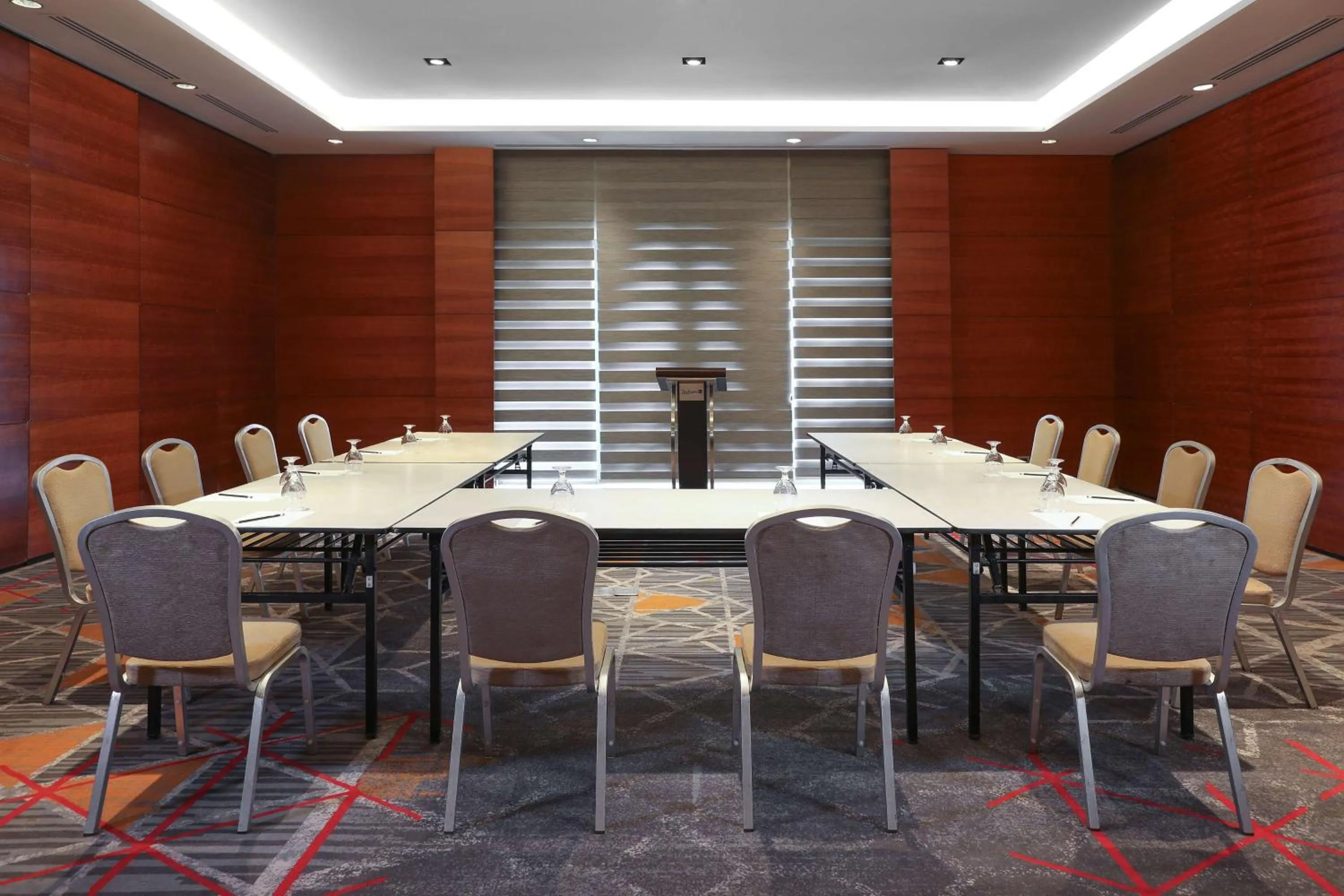 Meeting/conference room in Radisson Blu Cebu