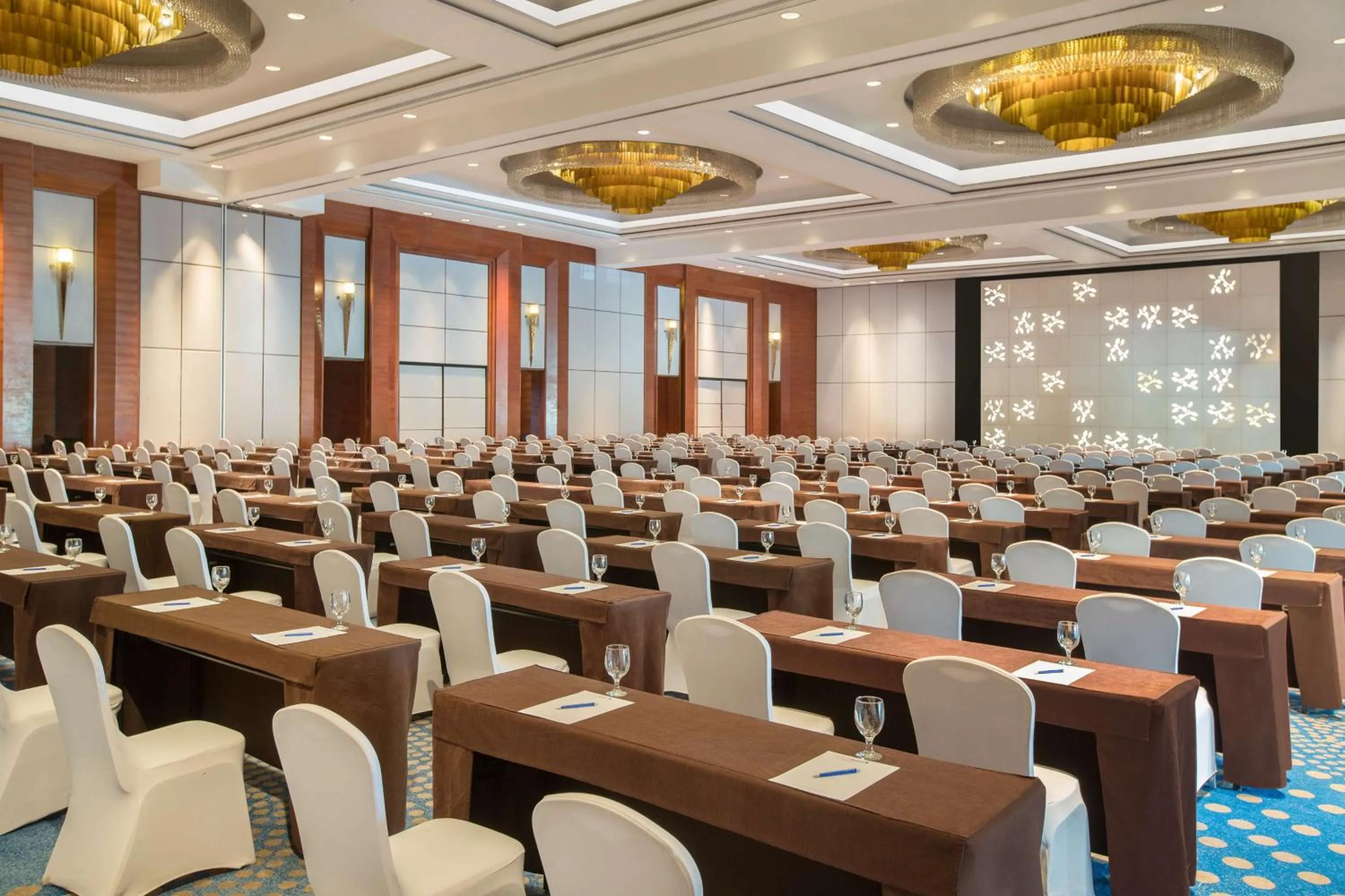 Meeting/conference room in Radisson Blu Cebu