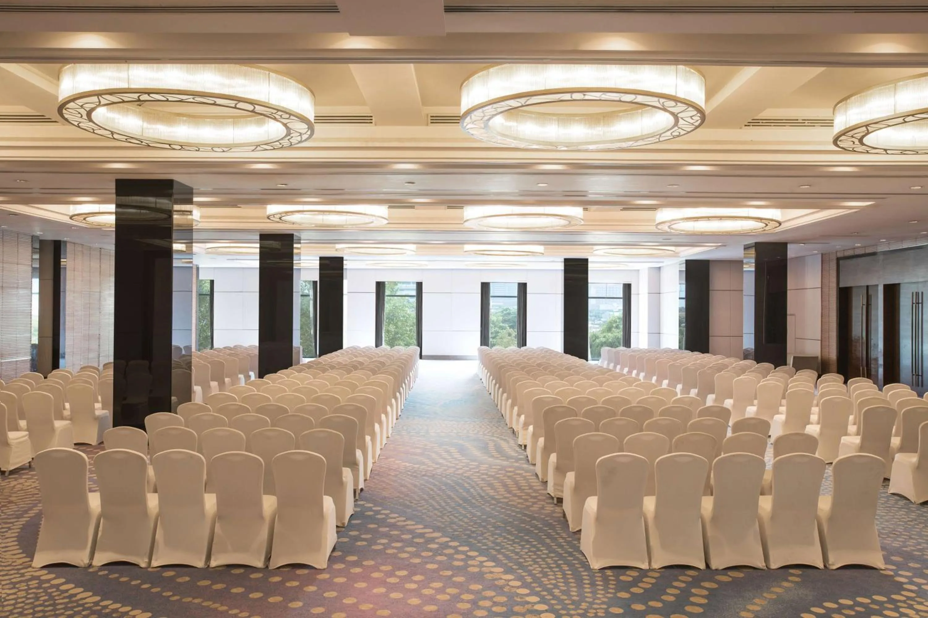 Meeting/conference room in Radisson Blu Cebu