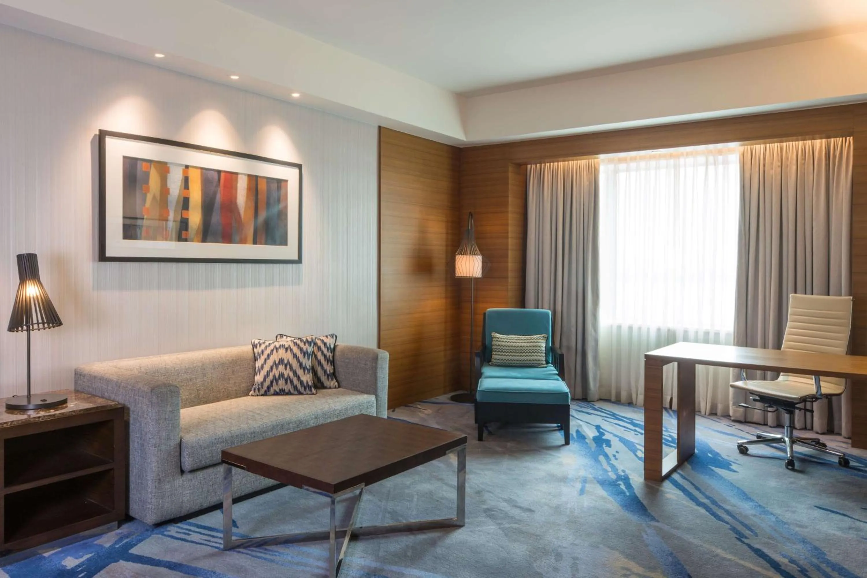 Living room in Radisson Blu Cebu