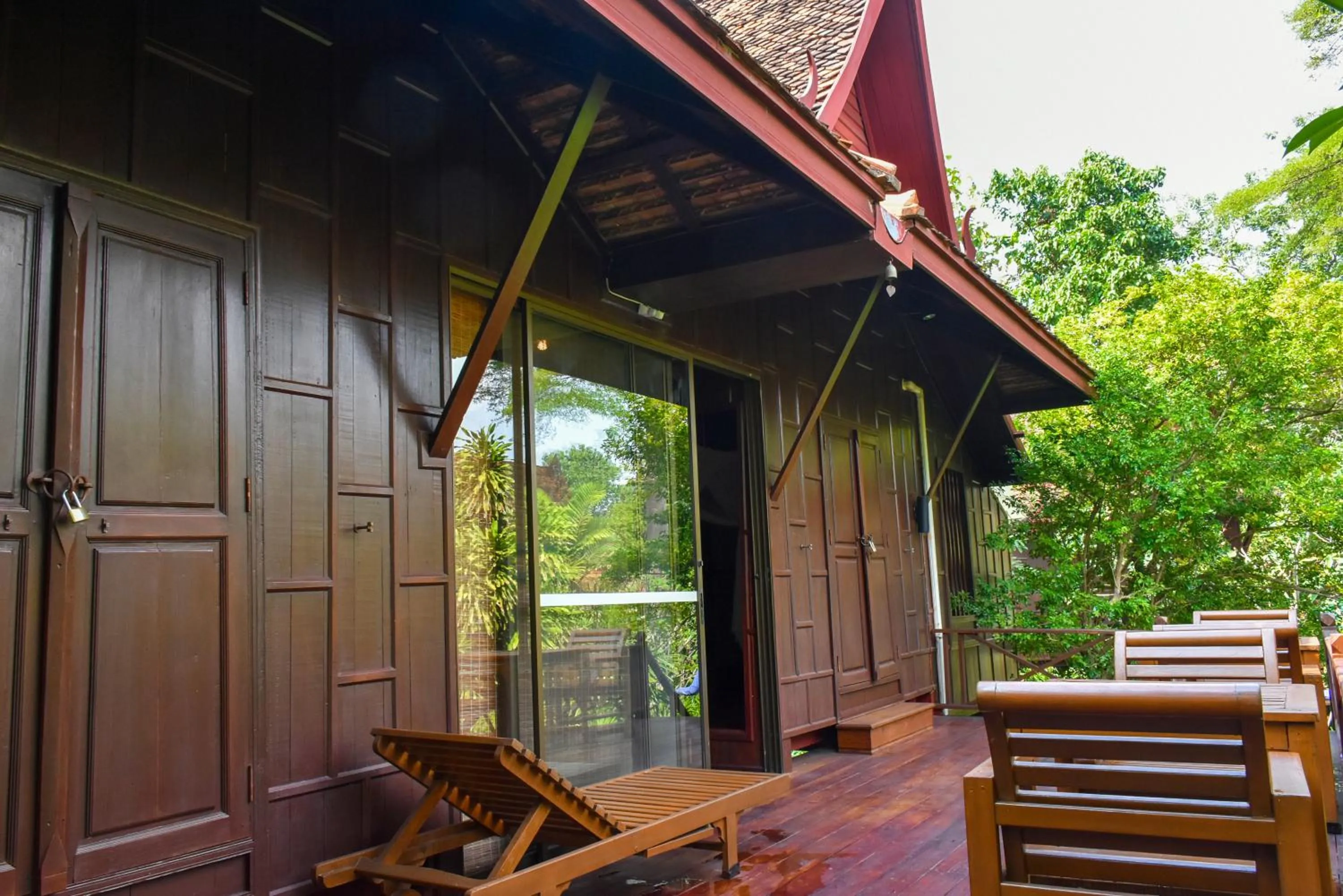 Sugar Hut Resort & Restaurant