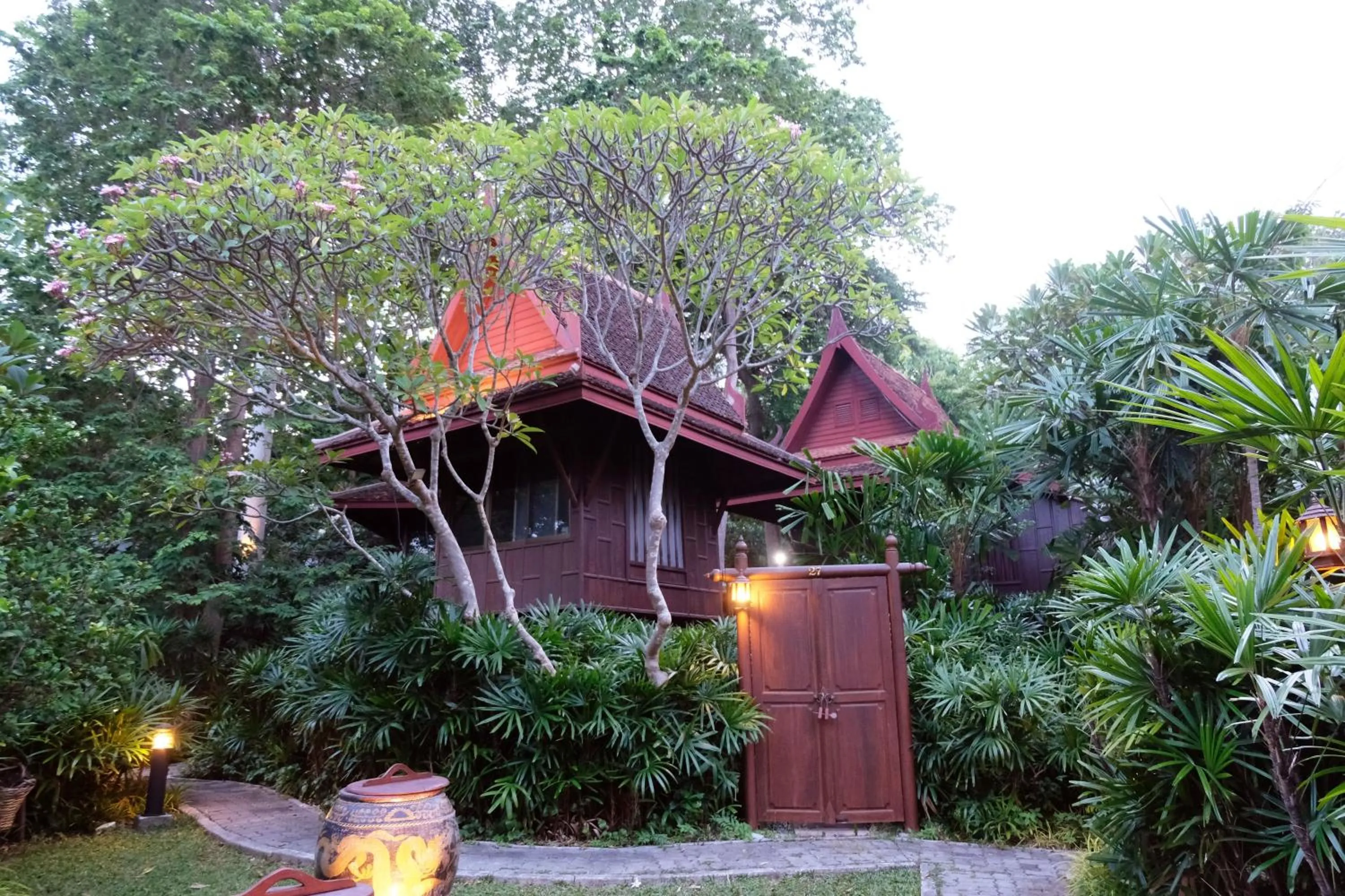 Property building in Sugar Hut Resort & Restaurant