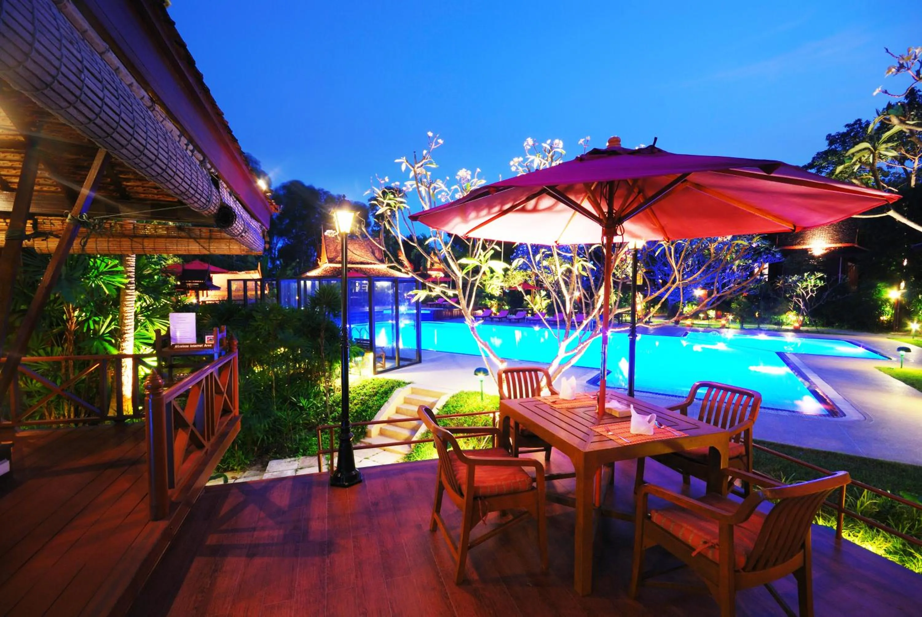 Restaurant/places to eat in Sugar Hut Resort & Restaurant