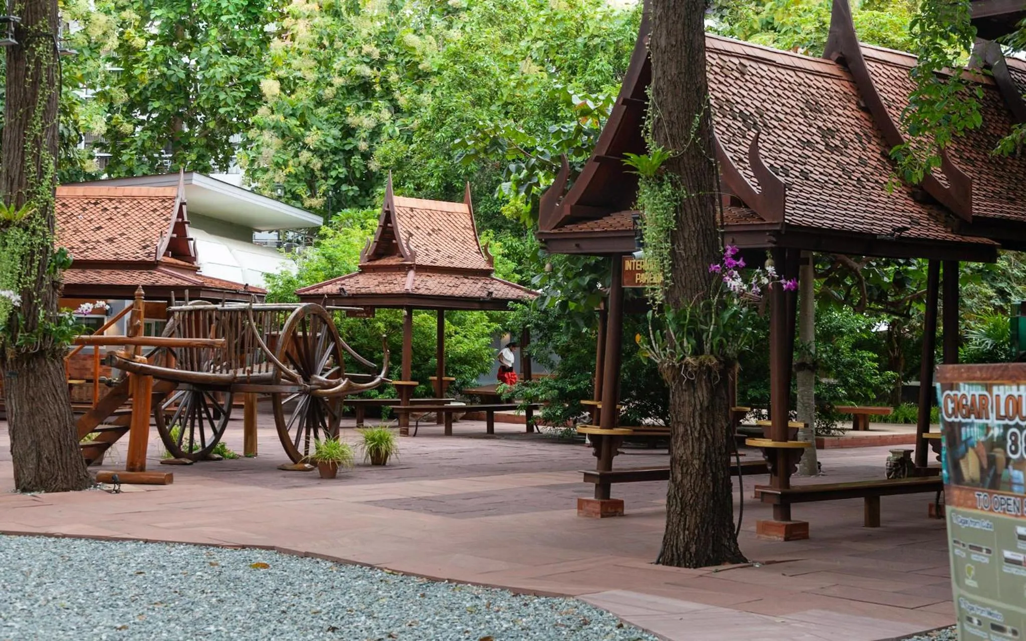 Sugar Hut Resort & Restaurant