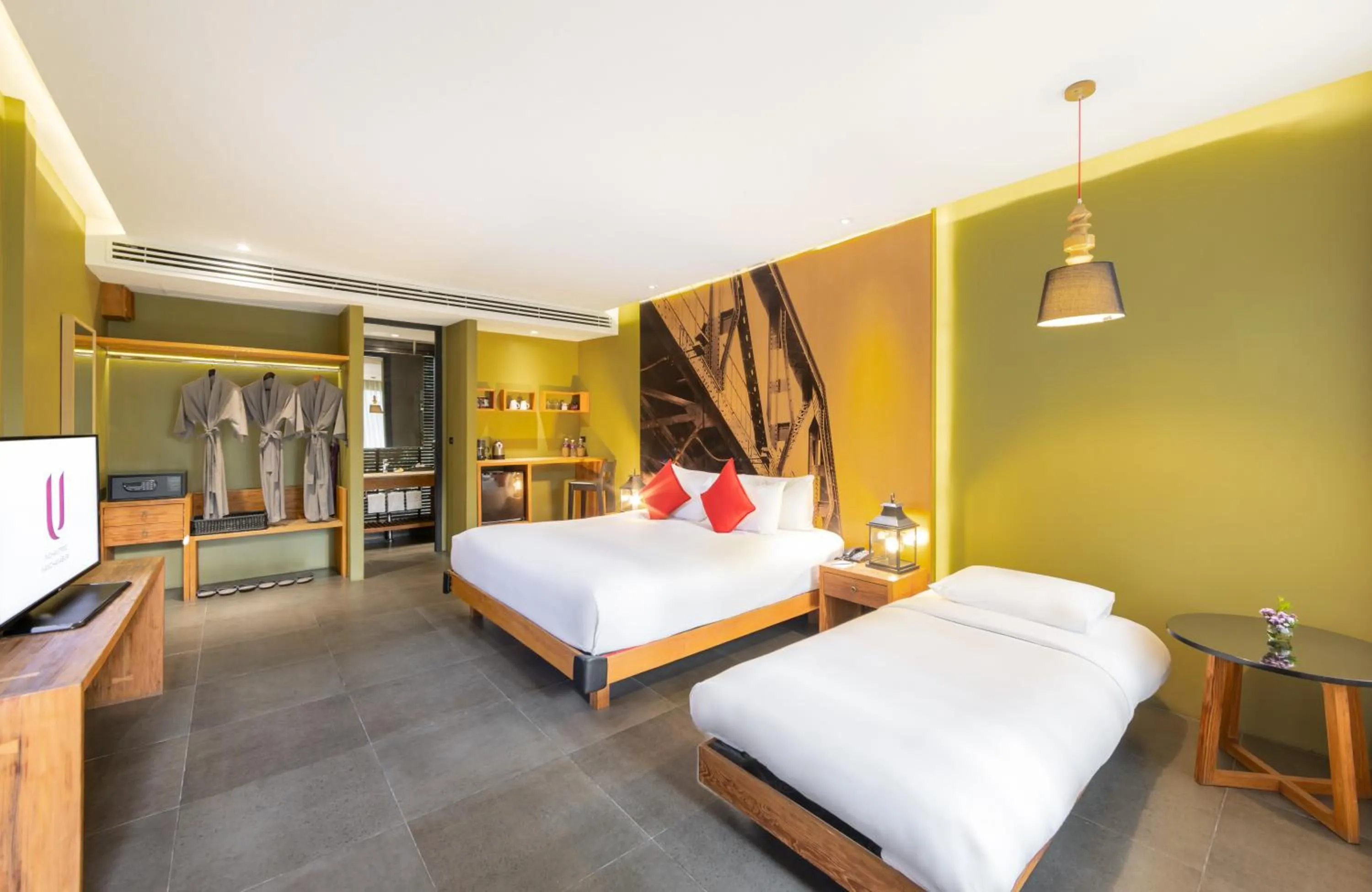 Bed in U Inchantree Kanchanaburi