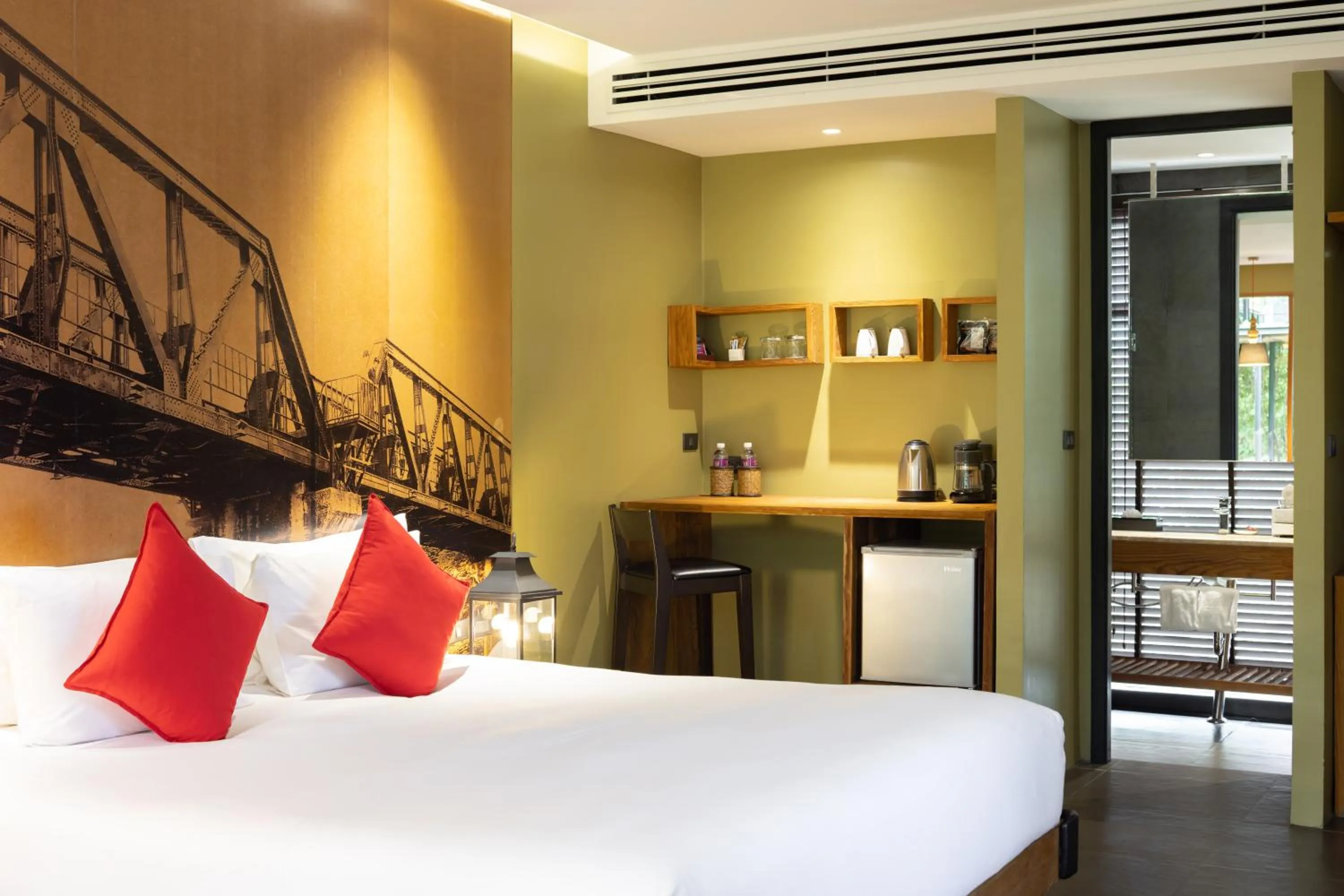 Bed in U Inchantree Kanchanaburi