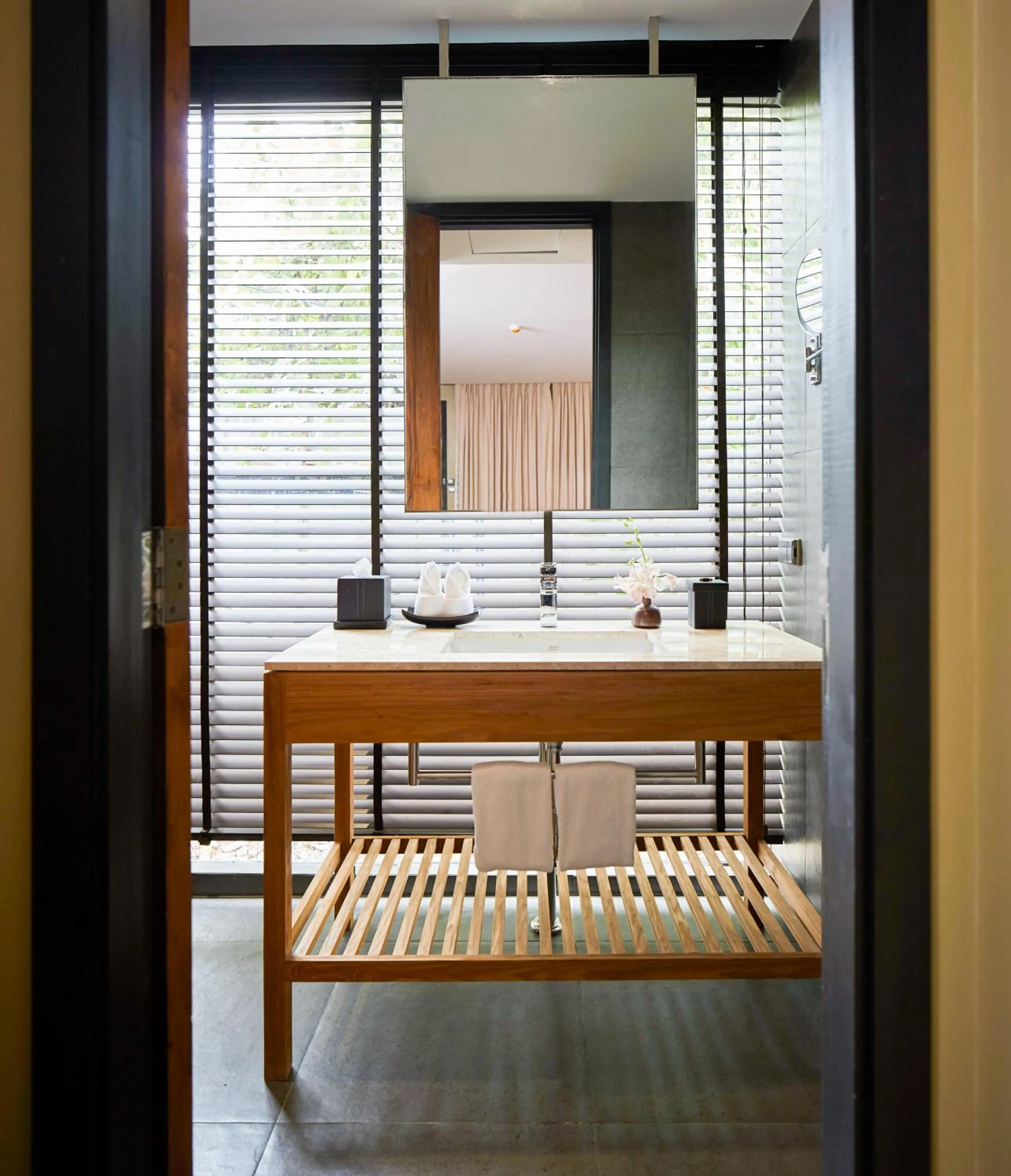 Shower in U Inchantree Kanchanaburi