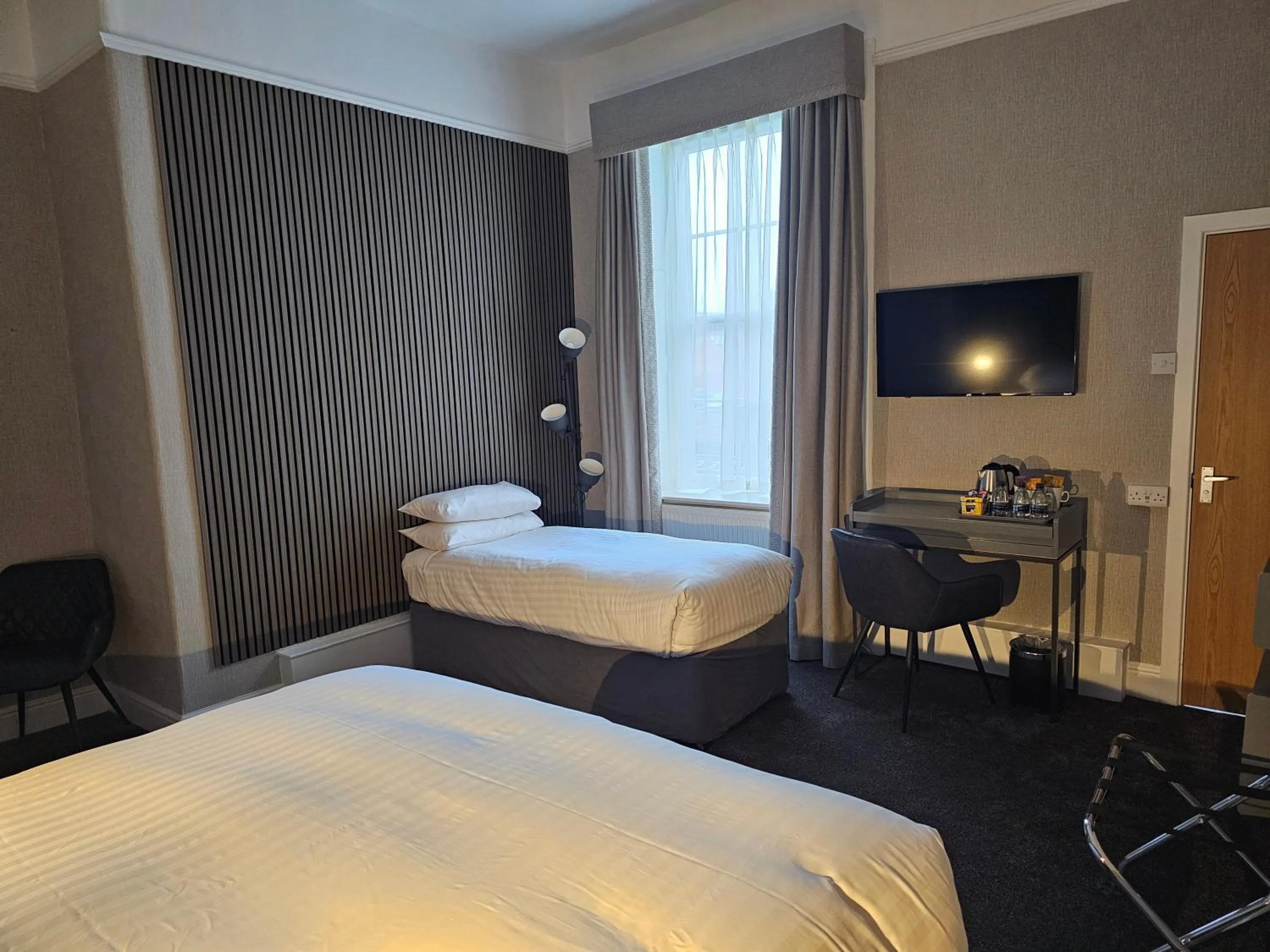 TV and multimedia, Bed in The Townhouse Chester