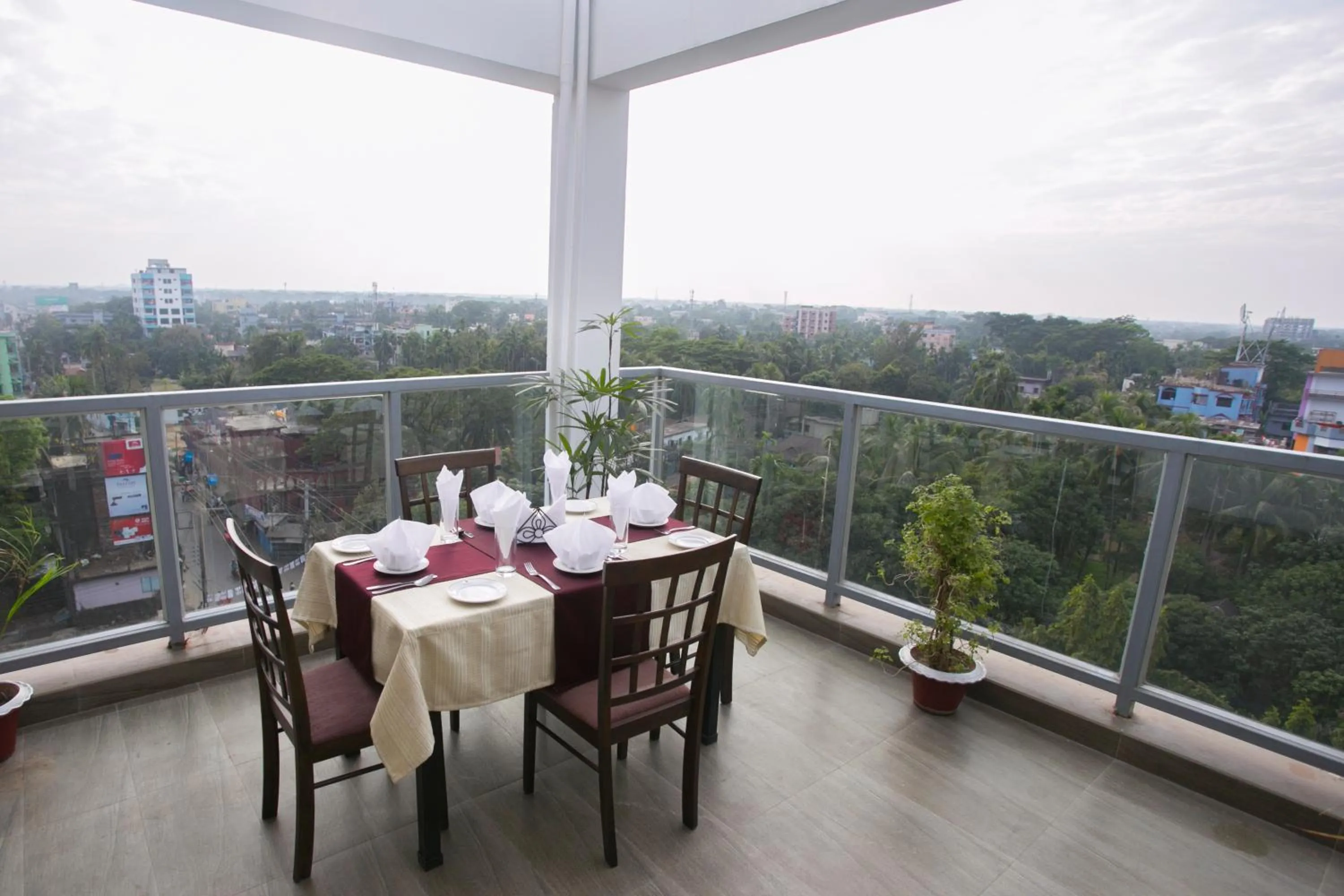 Breakfast in La Vista Hotel