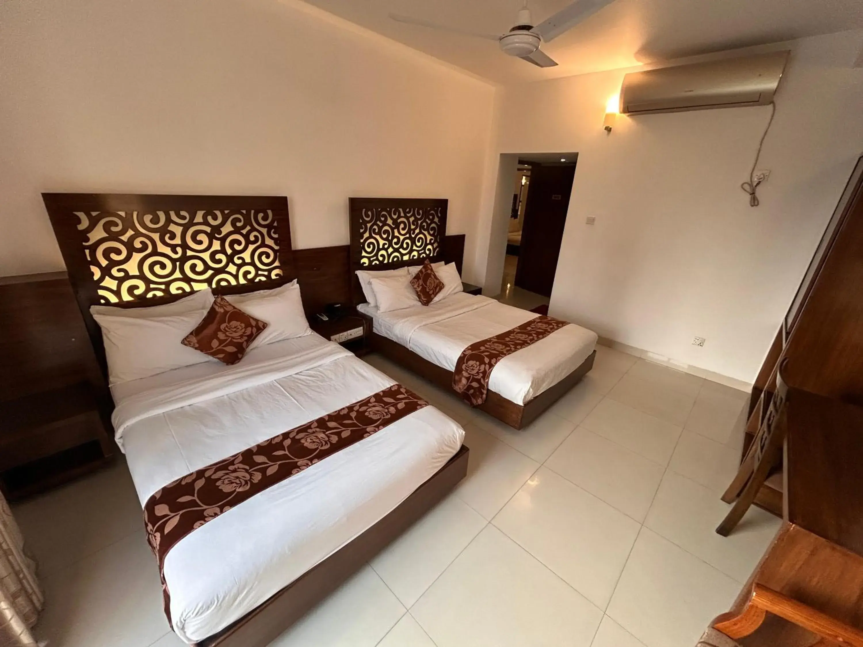 Bed in La Vista Hotel Bed in La Vista Hotel