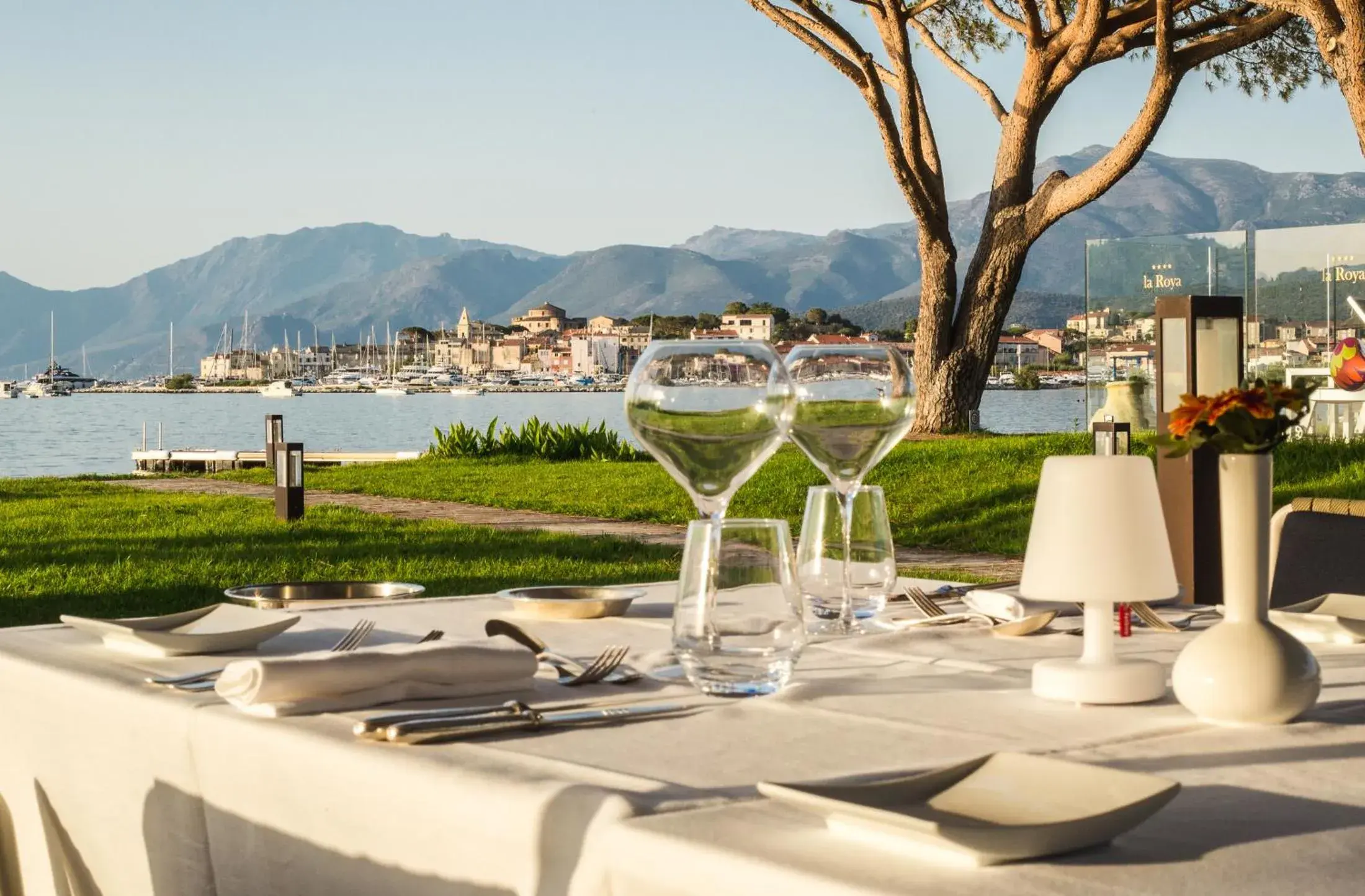 Restaurant/places to eat in Hôtel La Roya Restaurant/places to eat in Hôtel La Roya