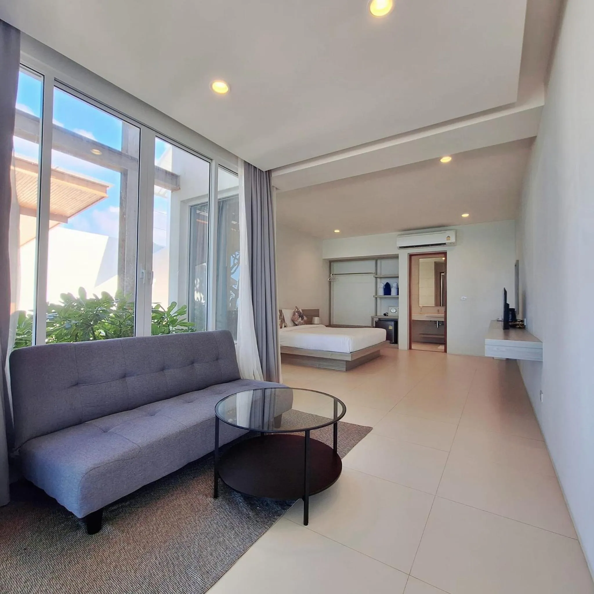 Photo of the whole room, Bed in Baanfah Resort Samui