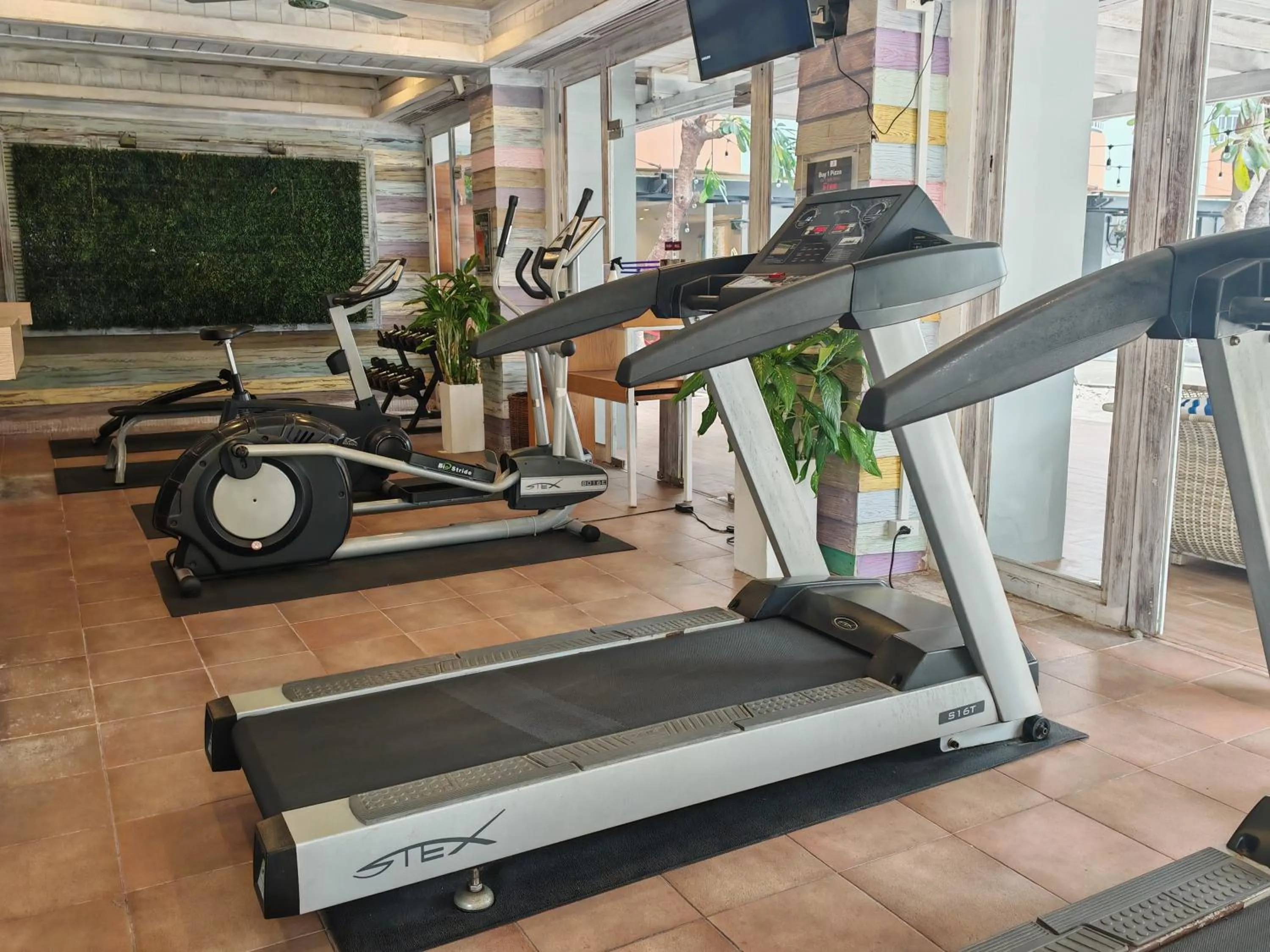 Fitness centre/facilities in Heeton Concept Hotel Pattaya by Compass Hospitality