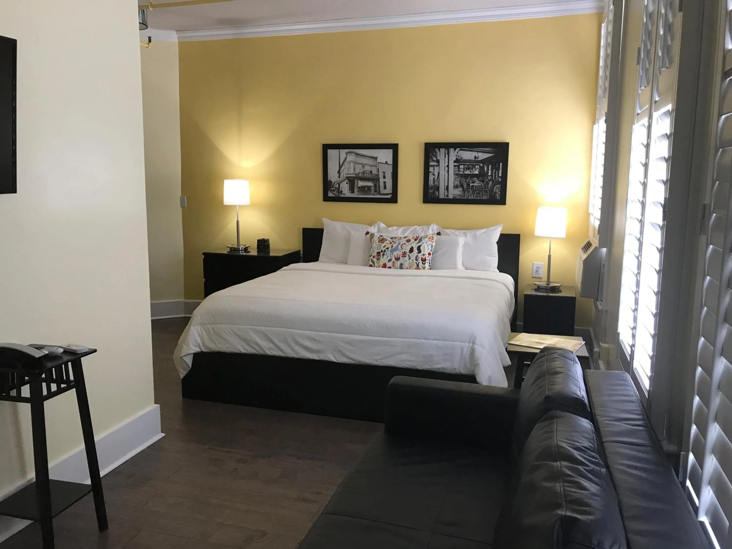 Bed in The Sherman Inn