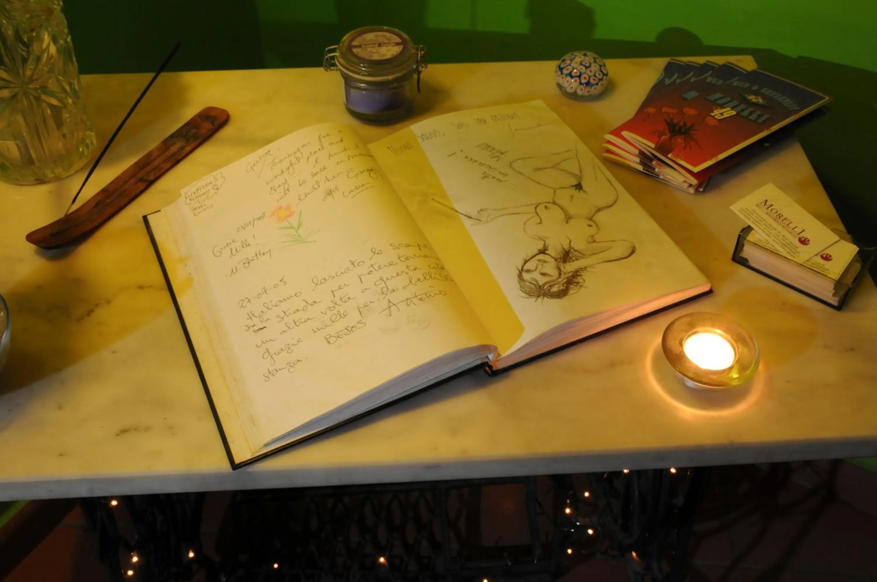 Decorative detail in Bed morelli 49 , chiaia