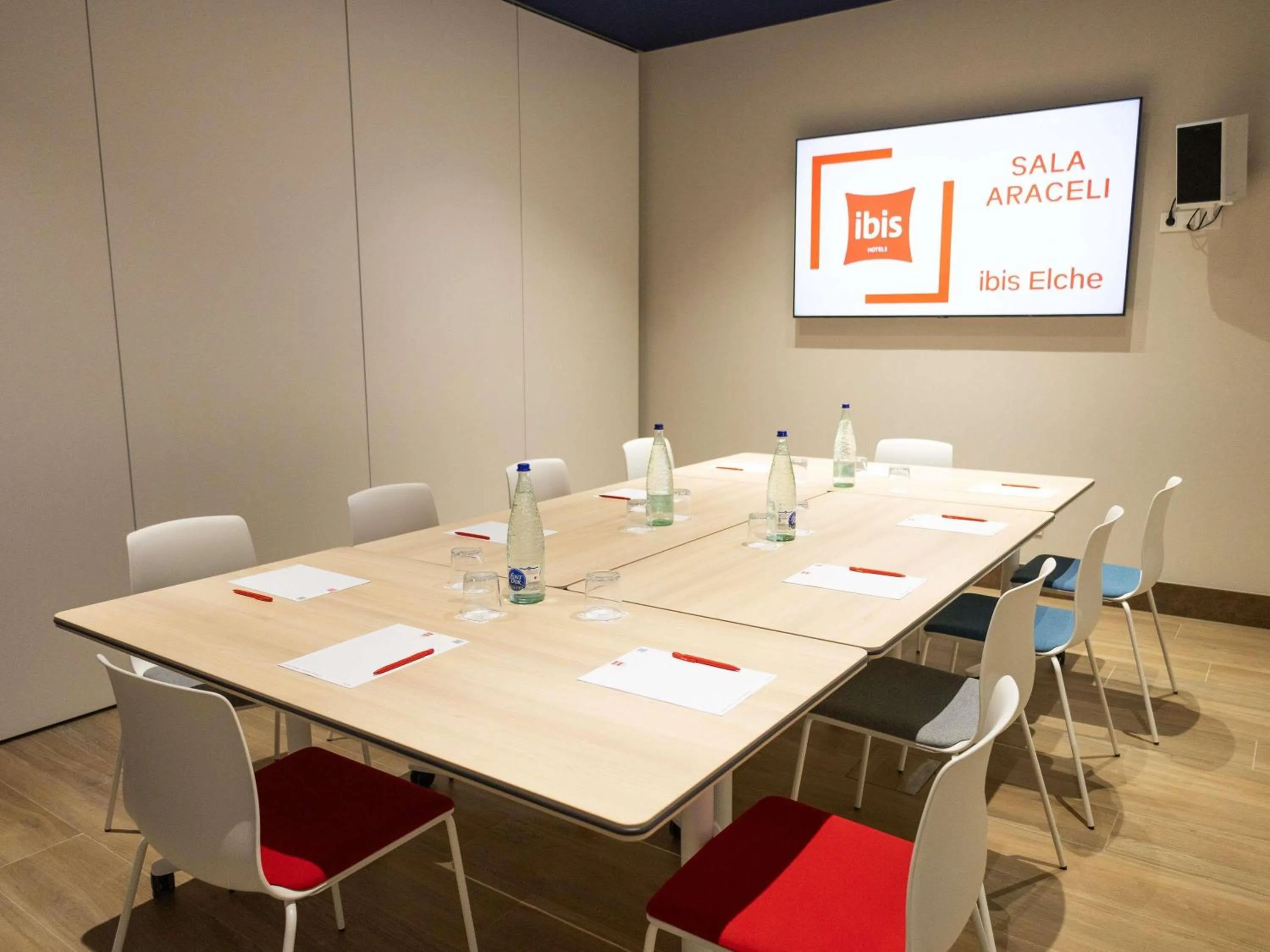 Meeting/conference room in Ibis Elche