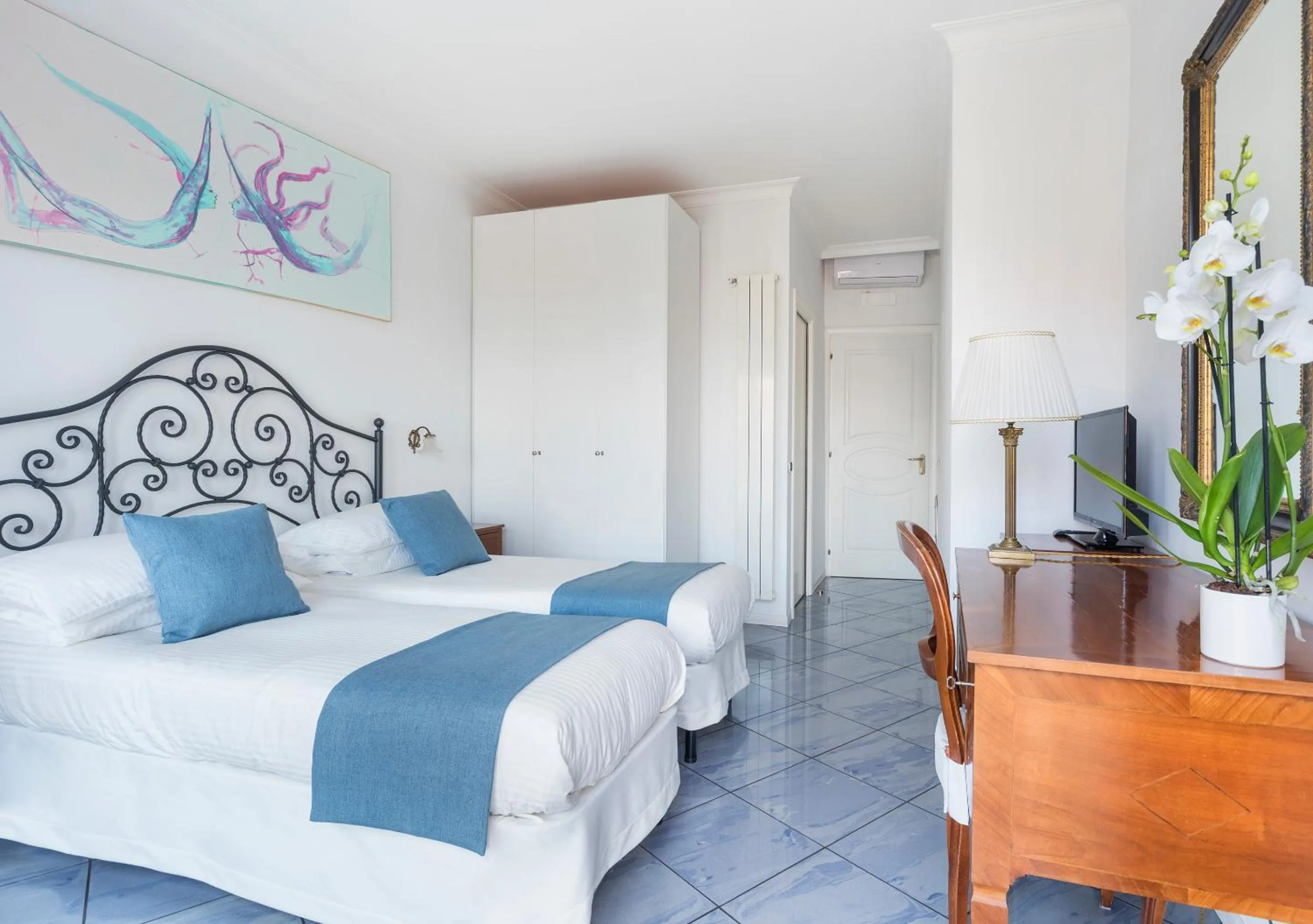 Bed in Fiorentini Residence NAPOLI