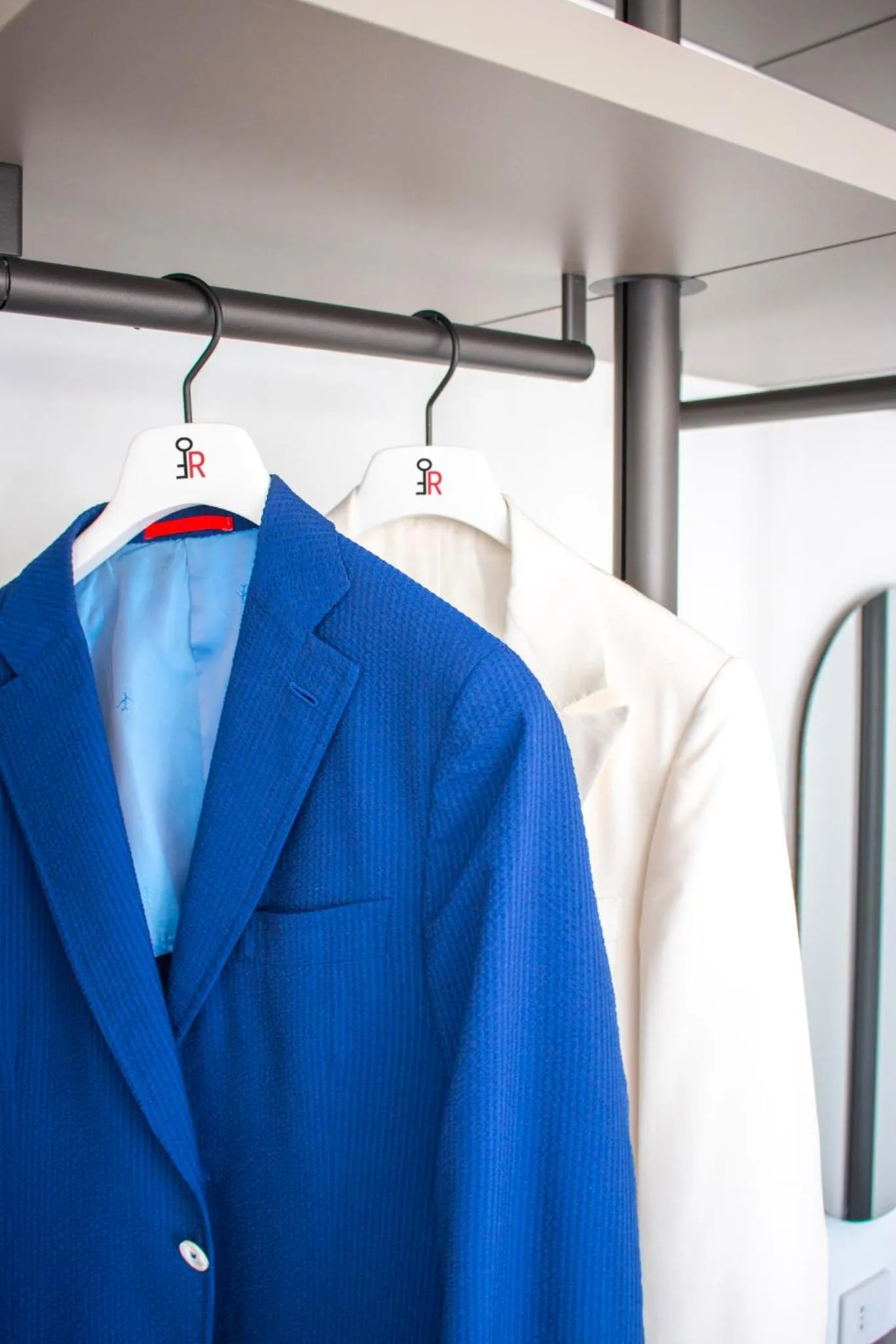 wardrobe in Fiorentini Residence NAPOLI