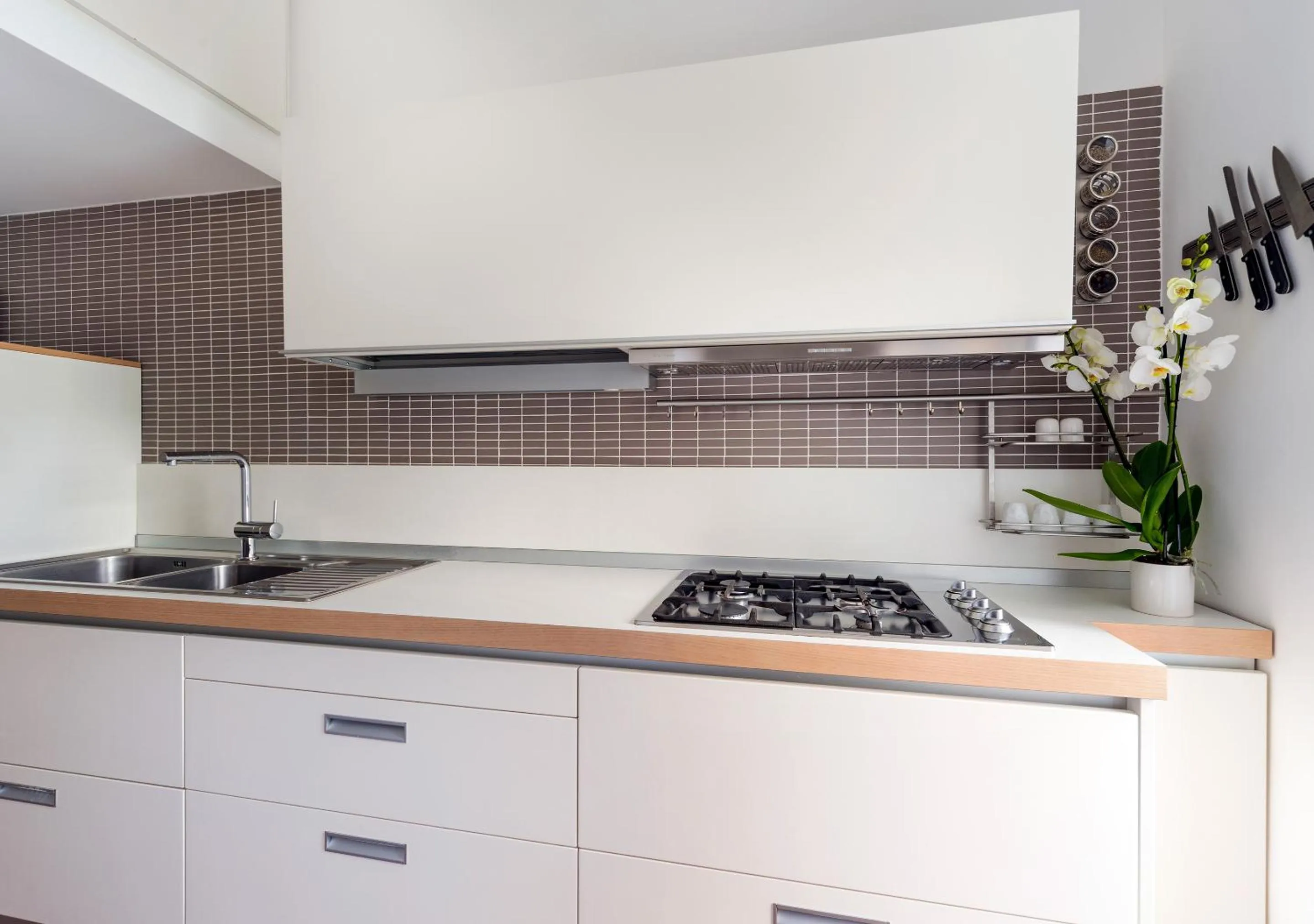 Kitchen or kitchenette in Fiorentini Residence NAPOLI