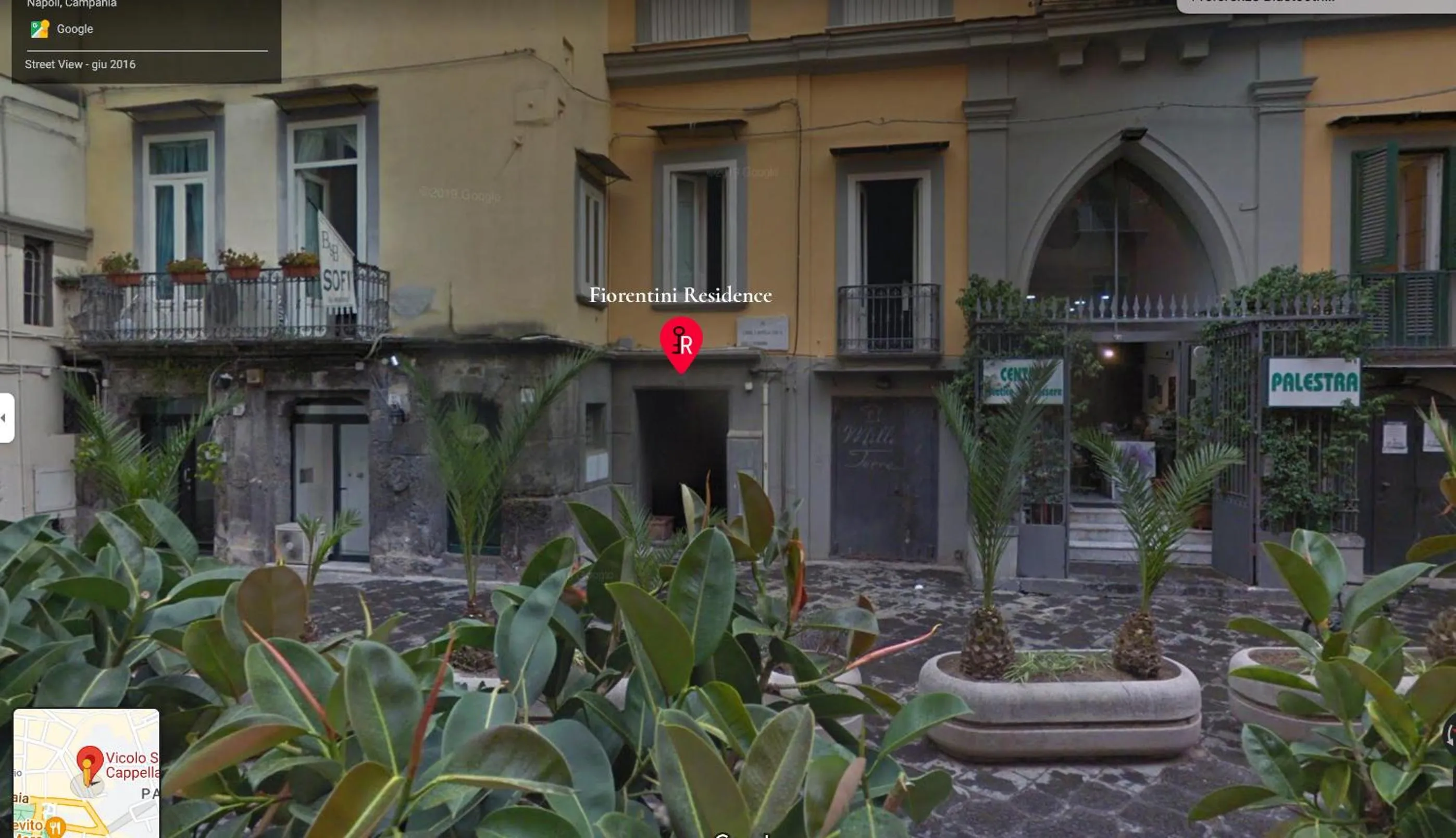 Property building in Fiorentini Residence NAPOLI