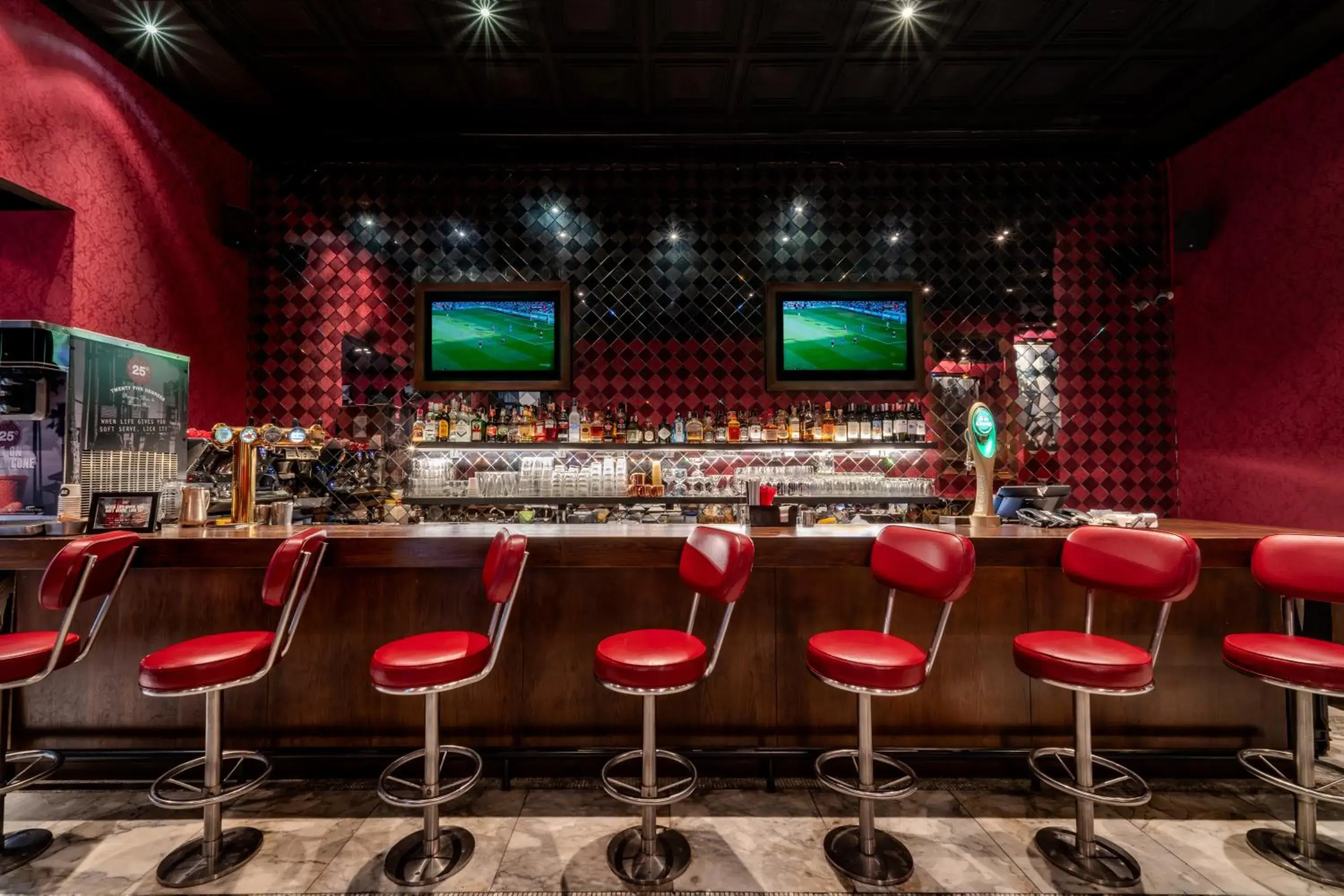 Restaurant/places to eat in Pullman Bangkok Hotel G Restaurant/places to eat in Pullman Bangkok Hotel G