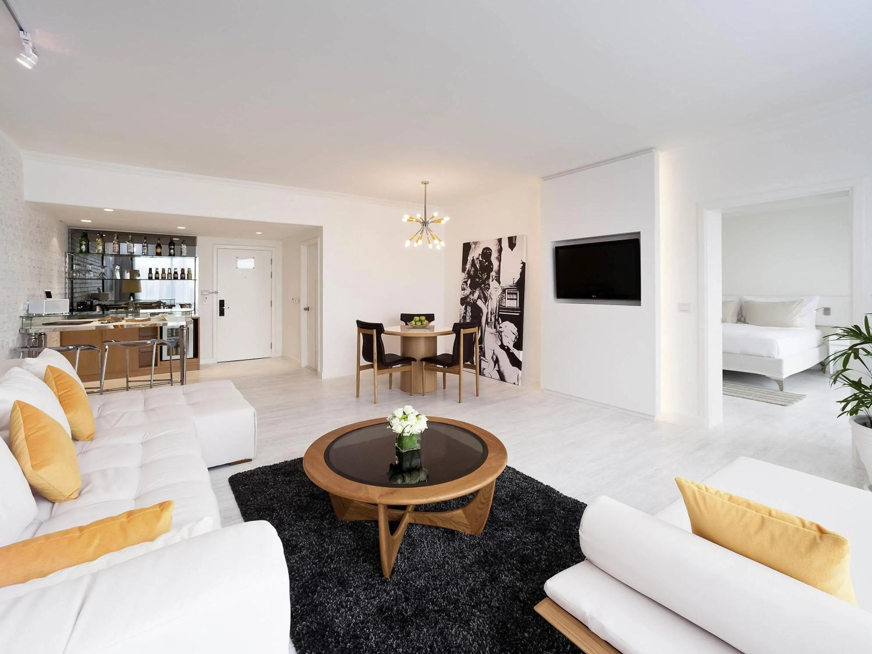 Bedroom in Pullman Bangkok Hotel G