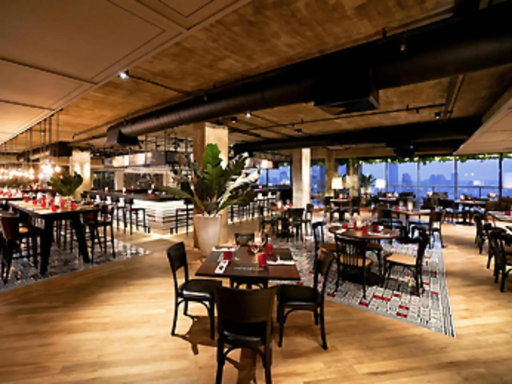 Restaurant/places to eat in Pullman Bangkok Hotel G Restaurant/places to eat in Pullman Bangkok Hotel G