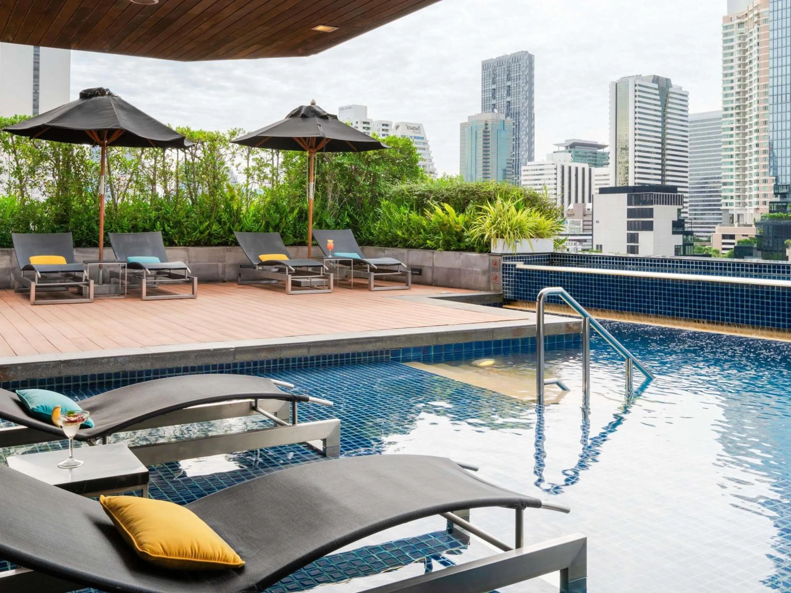 Property building in Pullman Bangkok Hotel G
