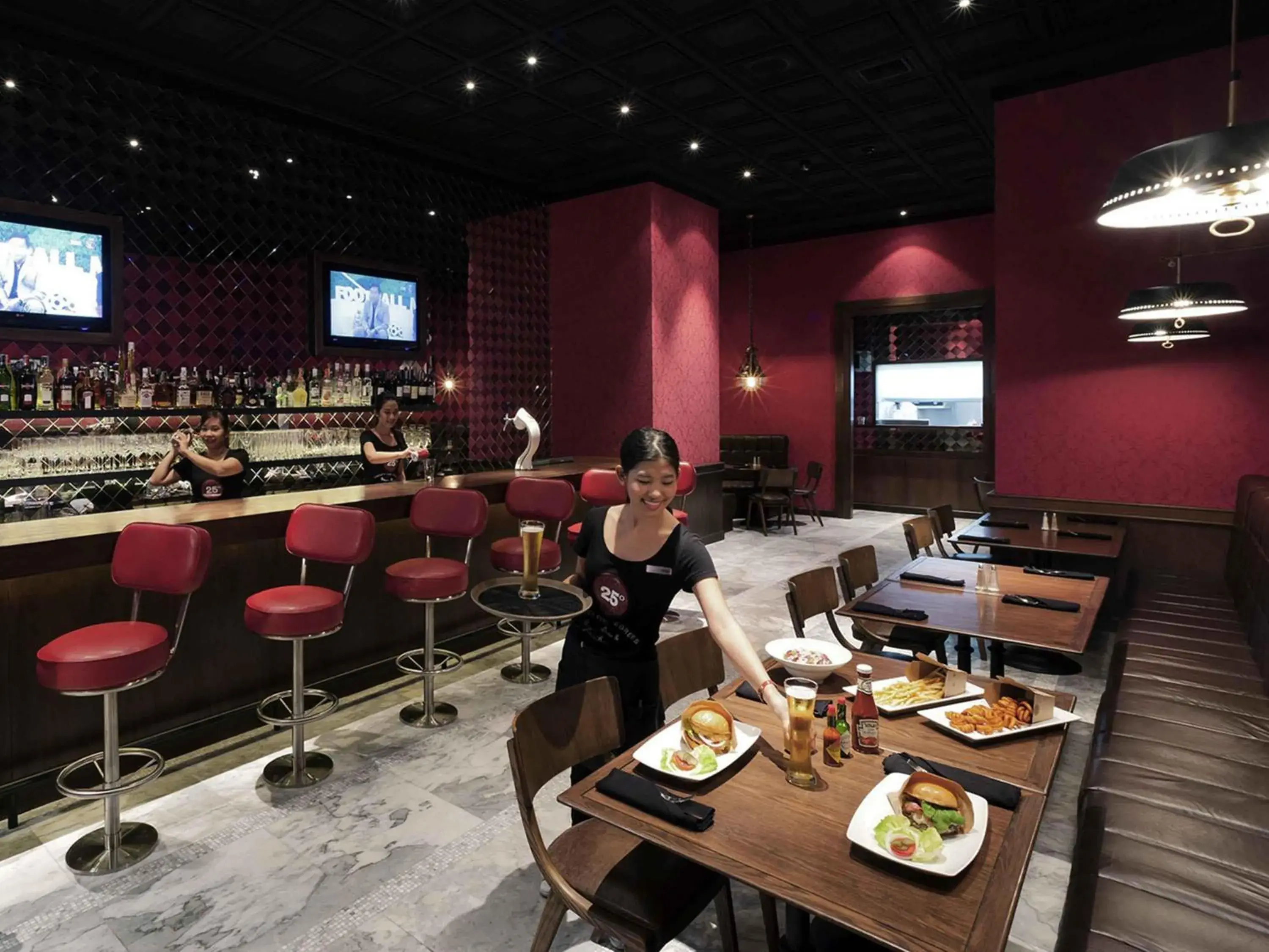 Restaurant/places to eat in Pullman Bangkok Hotel G Restaurant/places to eat in Pullman Bangkok Hotel G