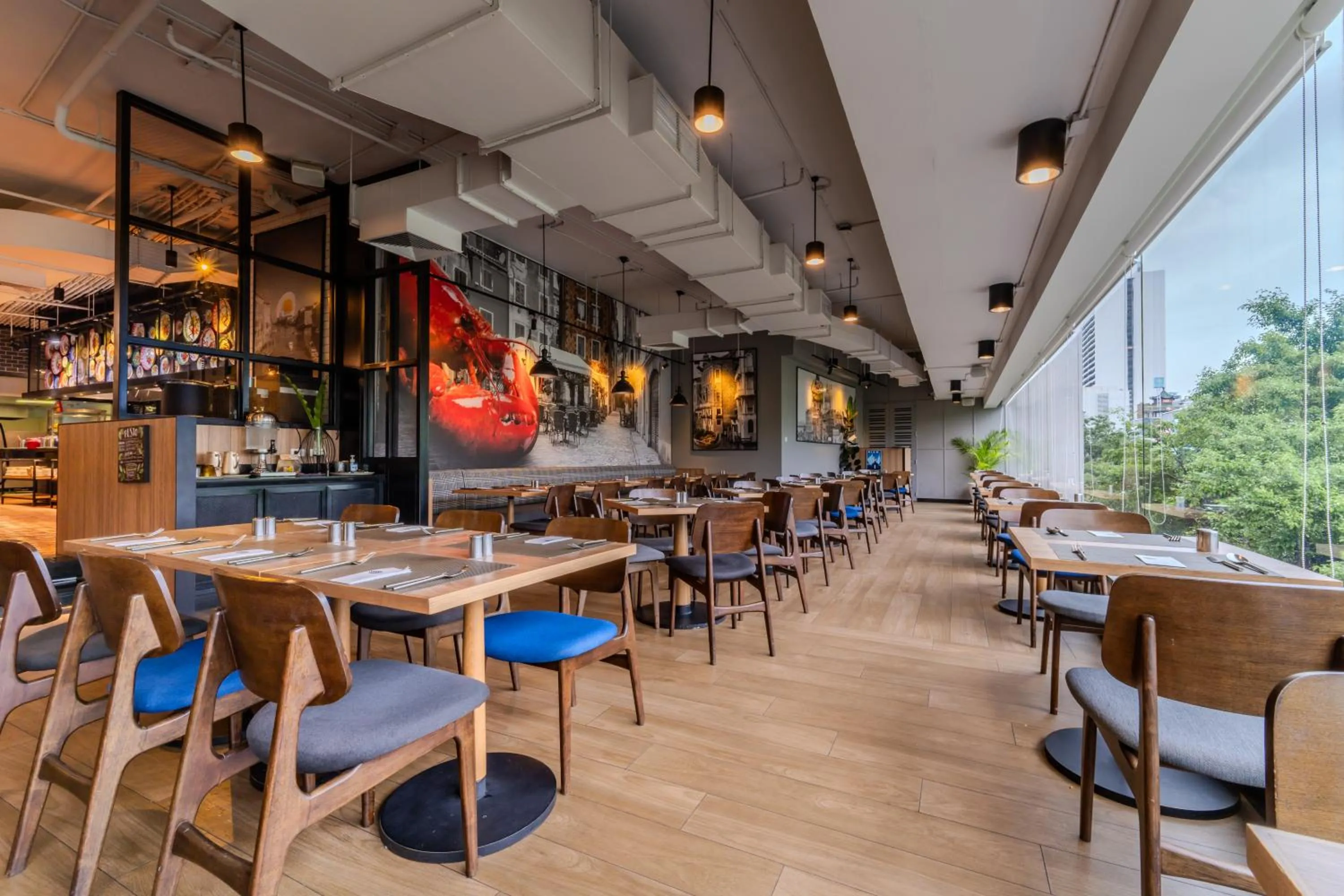 Restaurant/places to eat in Pullman Bangkok Hotel G