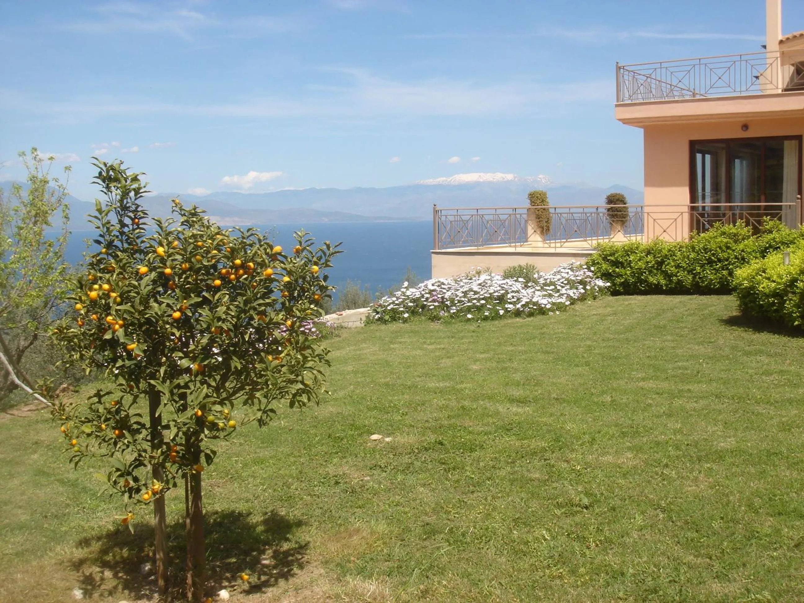 Hotel Theasi