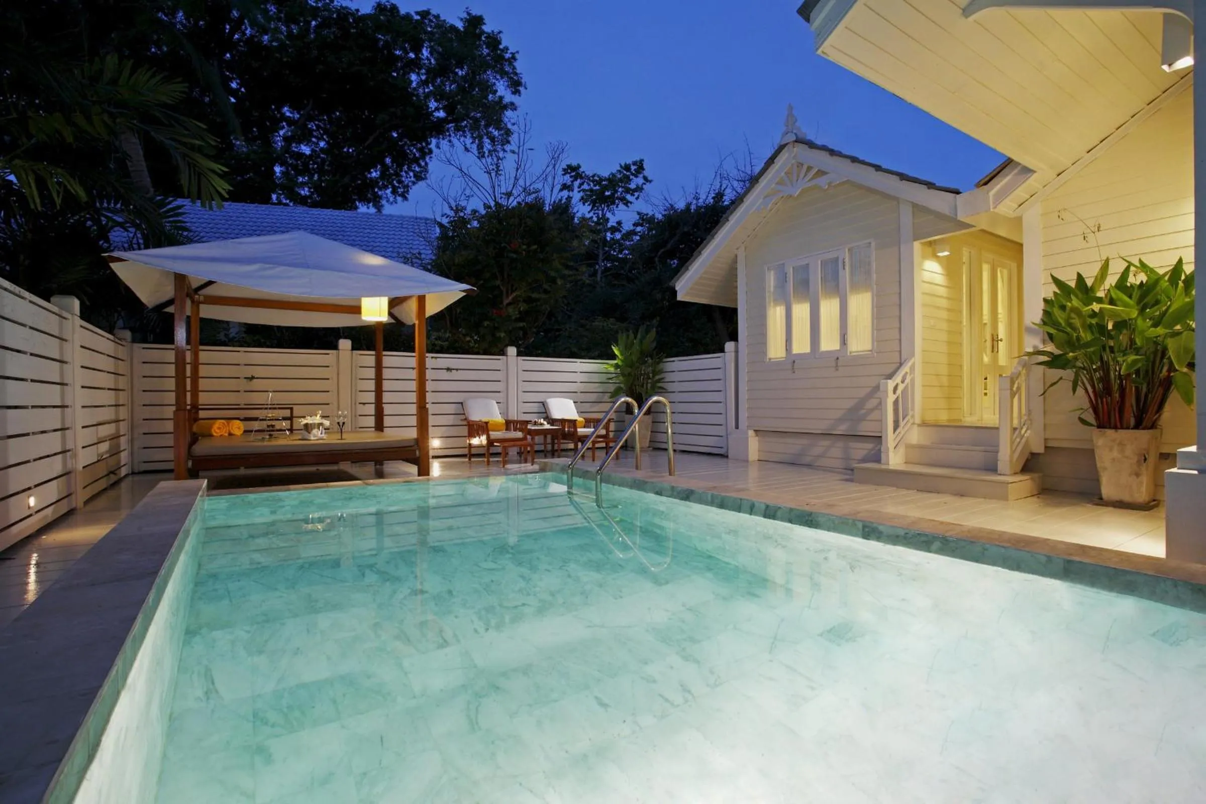 Villa 1 Bedroom Suite with Private Pool King in Centara Grand Beach Resort & Villas Hua Hin