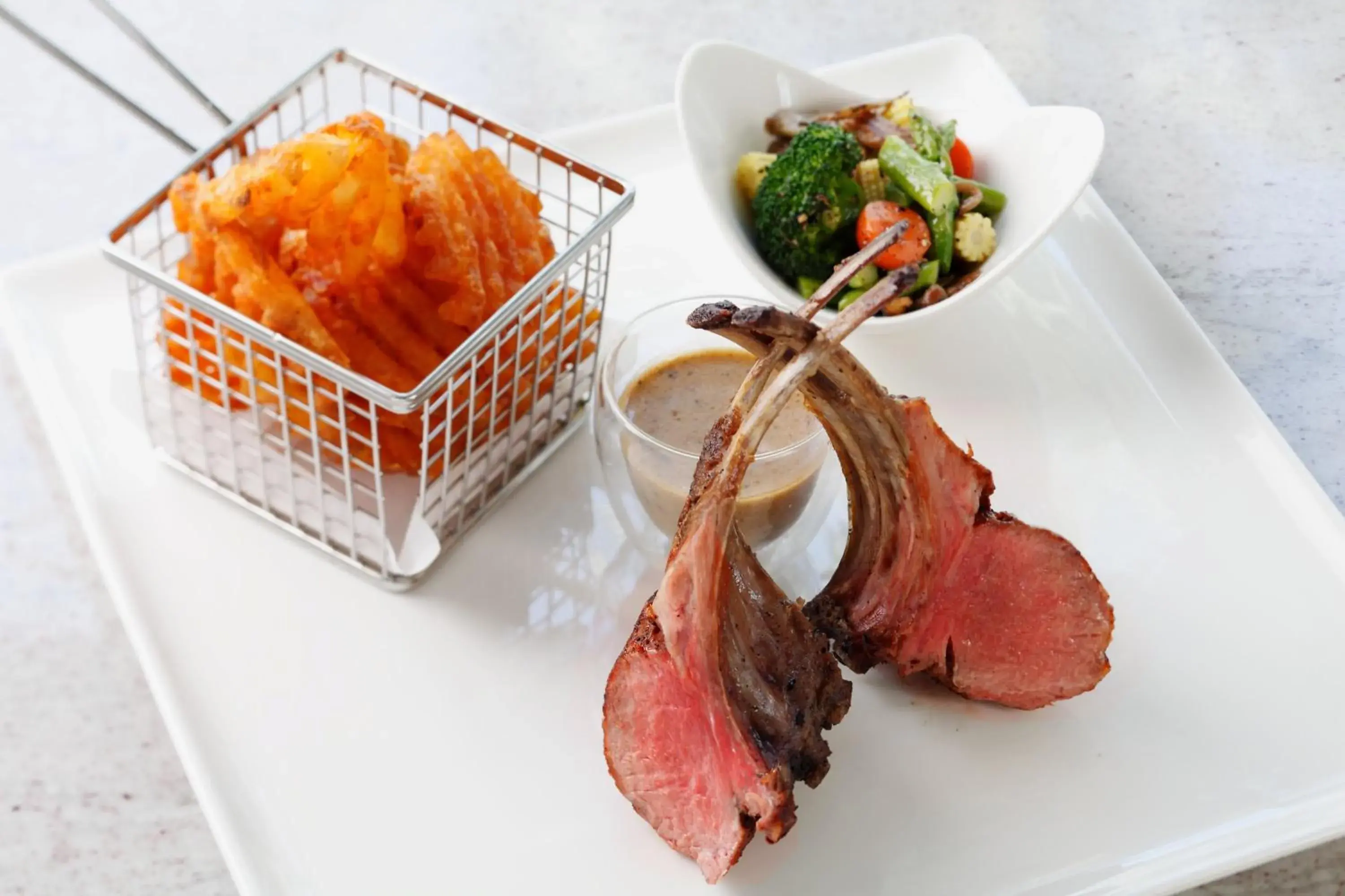 Restaurant/places to eat in Centara Grand Beach Resort & Villas Hua Hin Restaurant/places to eat in Centara Grand Beach Resort & Villas Hua Hin