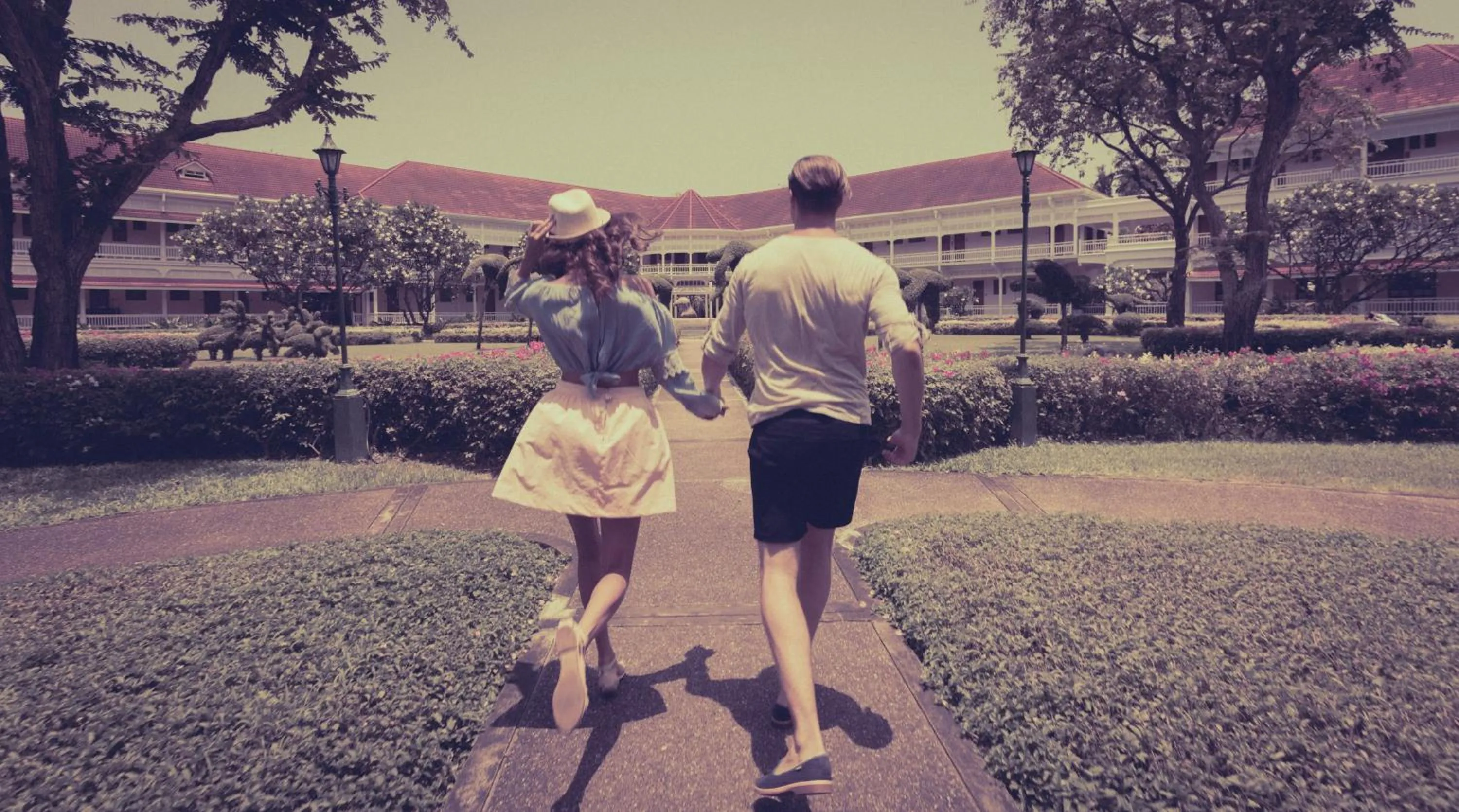 Garden in Centara Grand Beach Resort & Villas Hua Hin